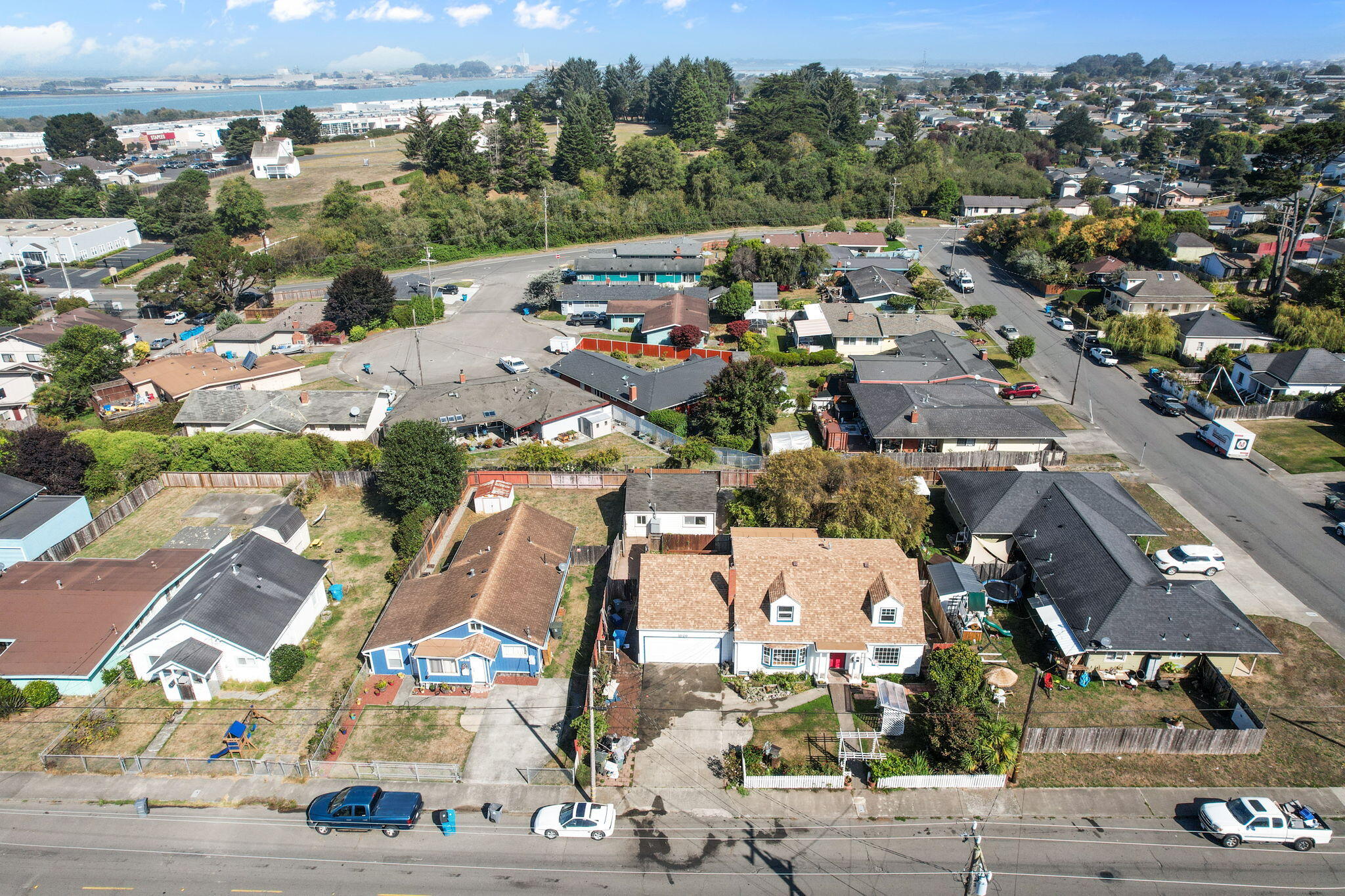 1520 Mccullens Avenue