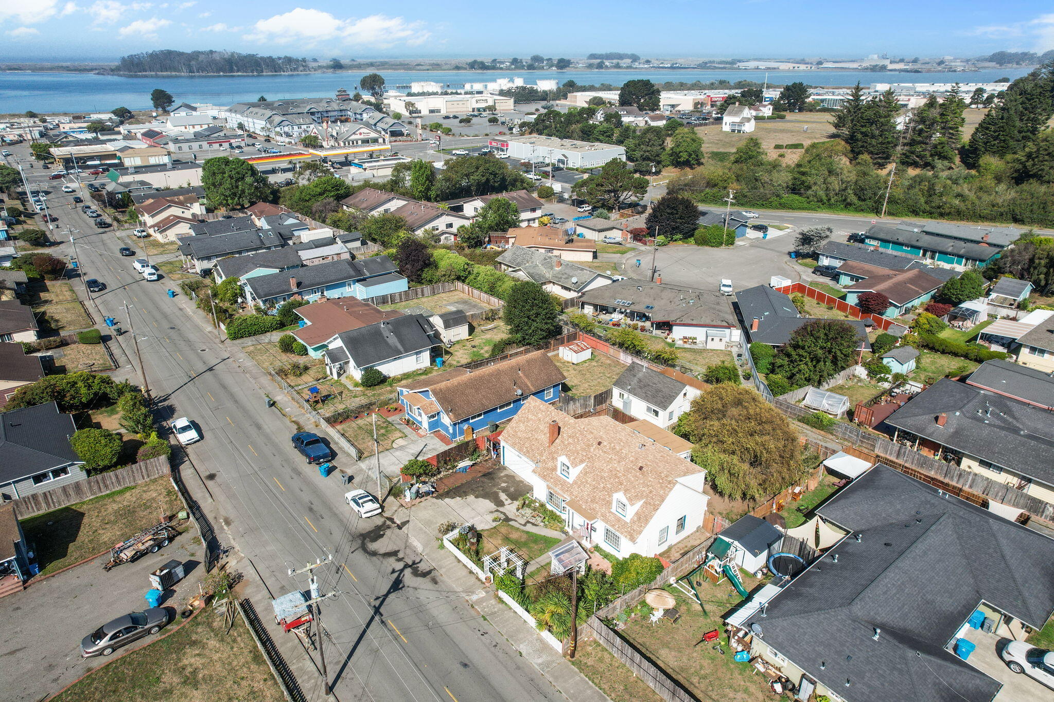 1520 Mccullens Avenue