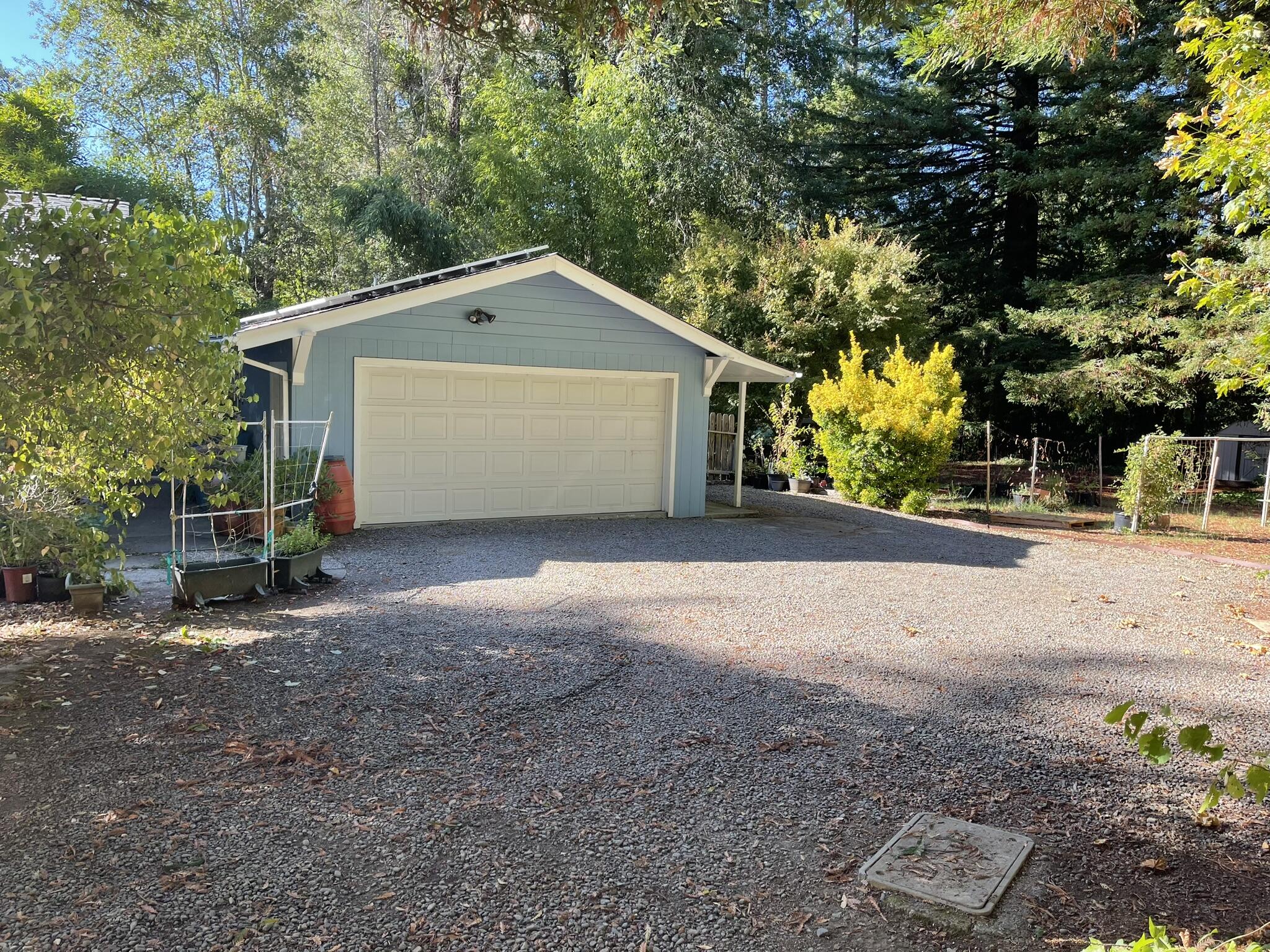 75 River Road