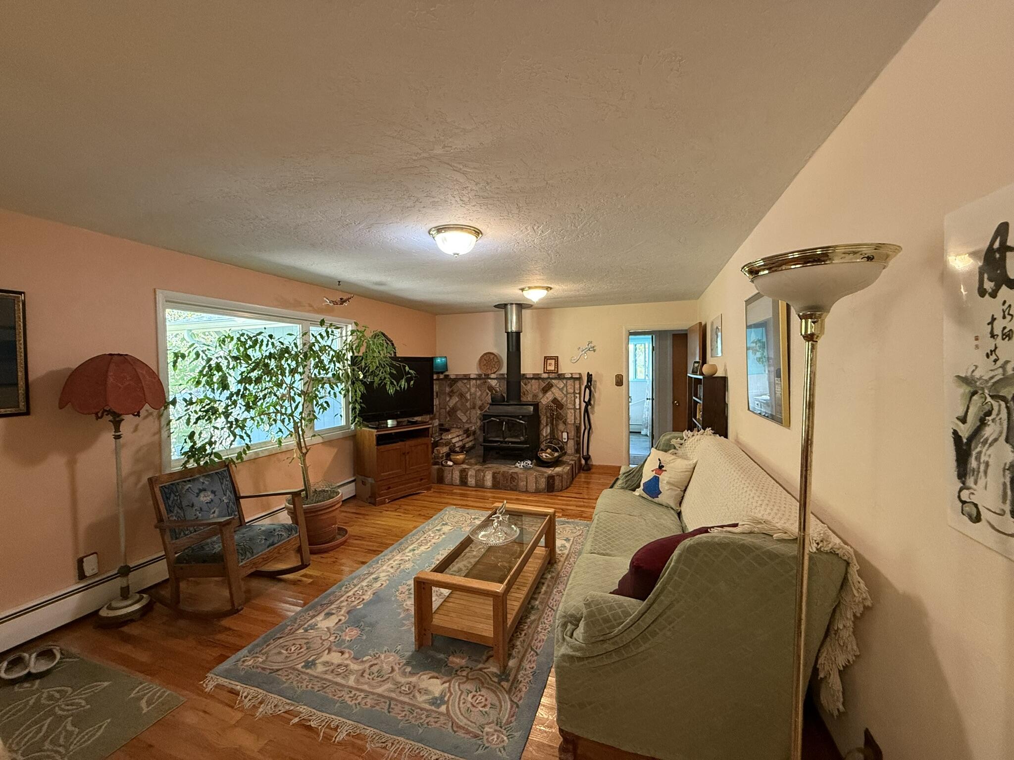 75 River Road