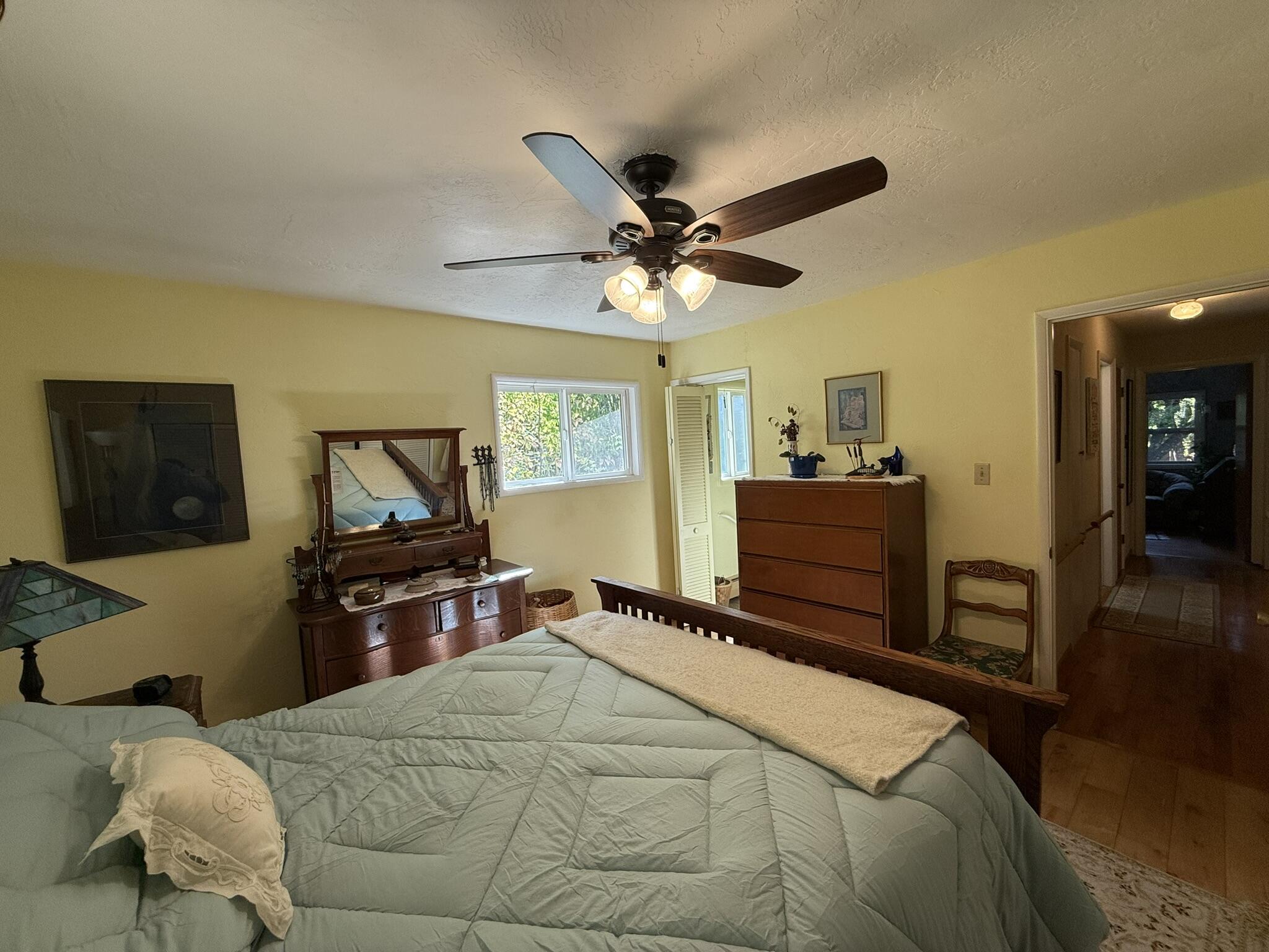 75 River Road