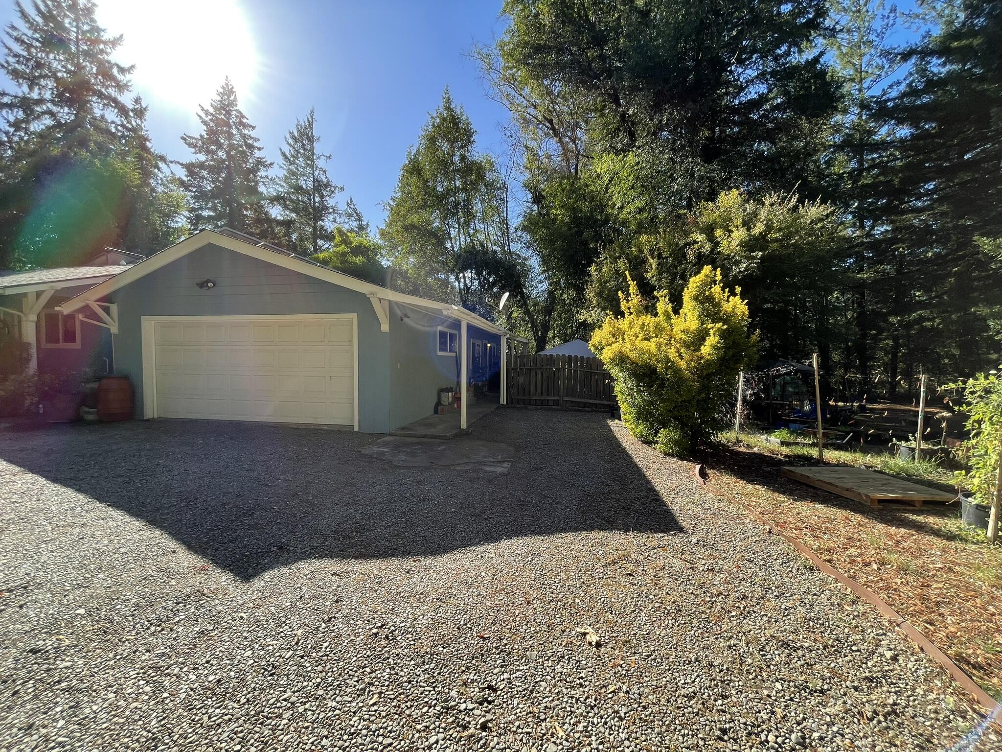 75 River Road