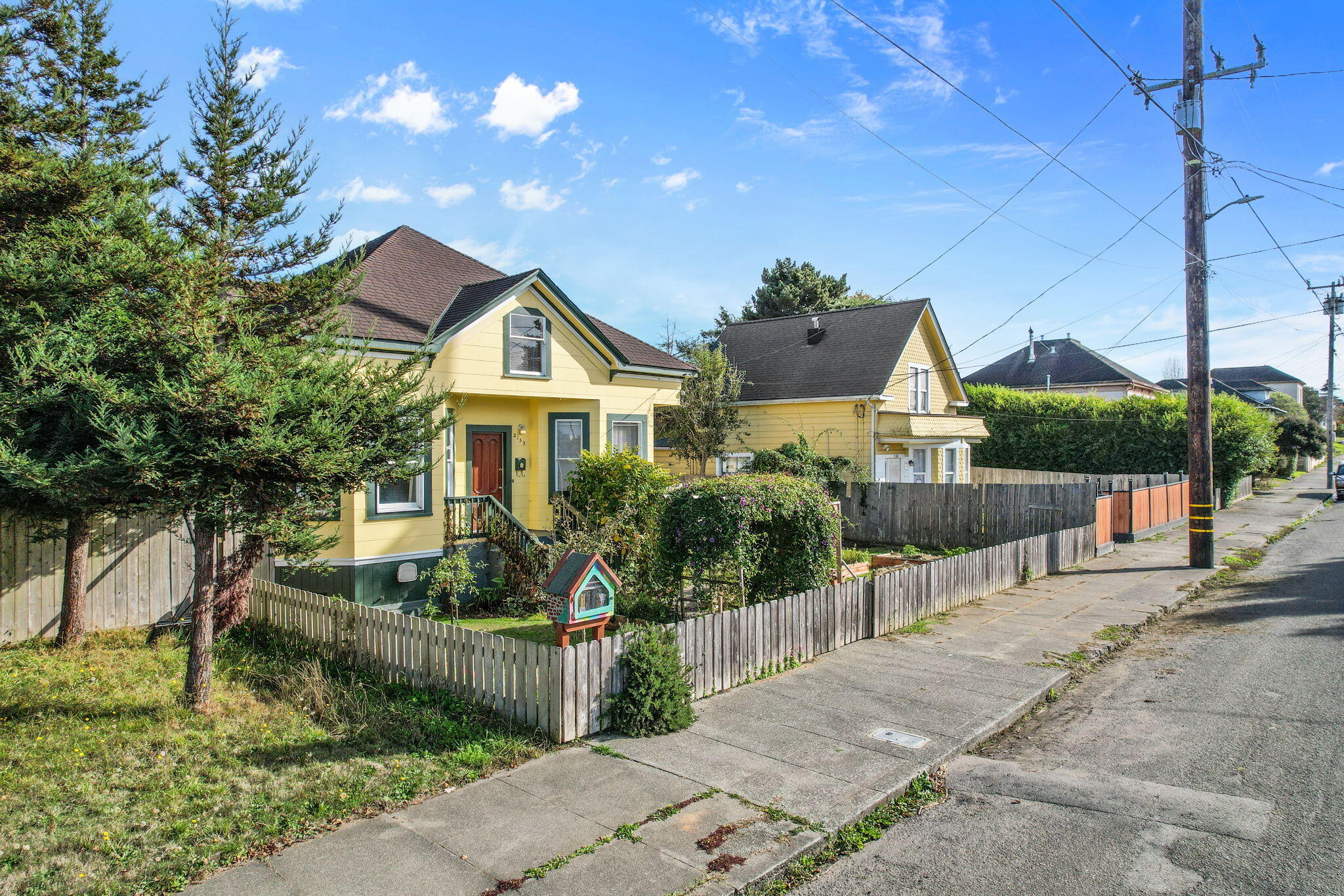 2153 Albee Street