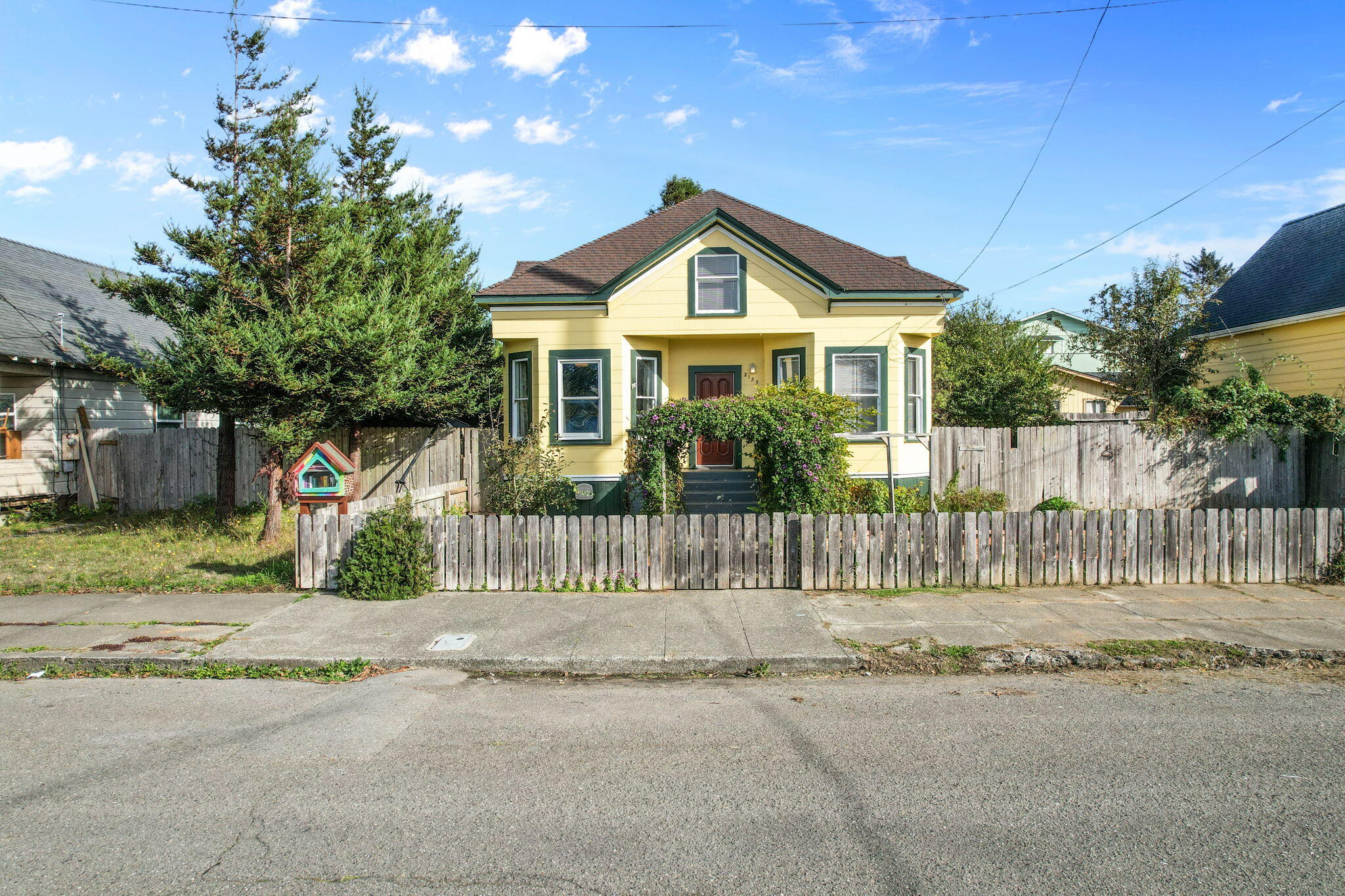 2153 Albee Street