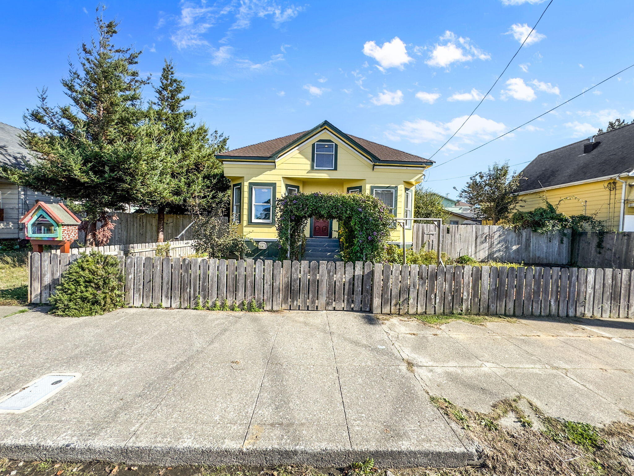 2153 Albee Street