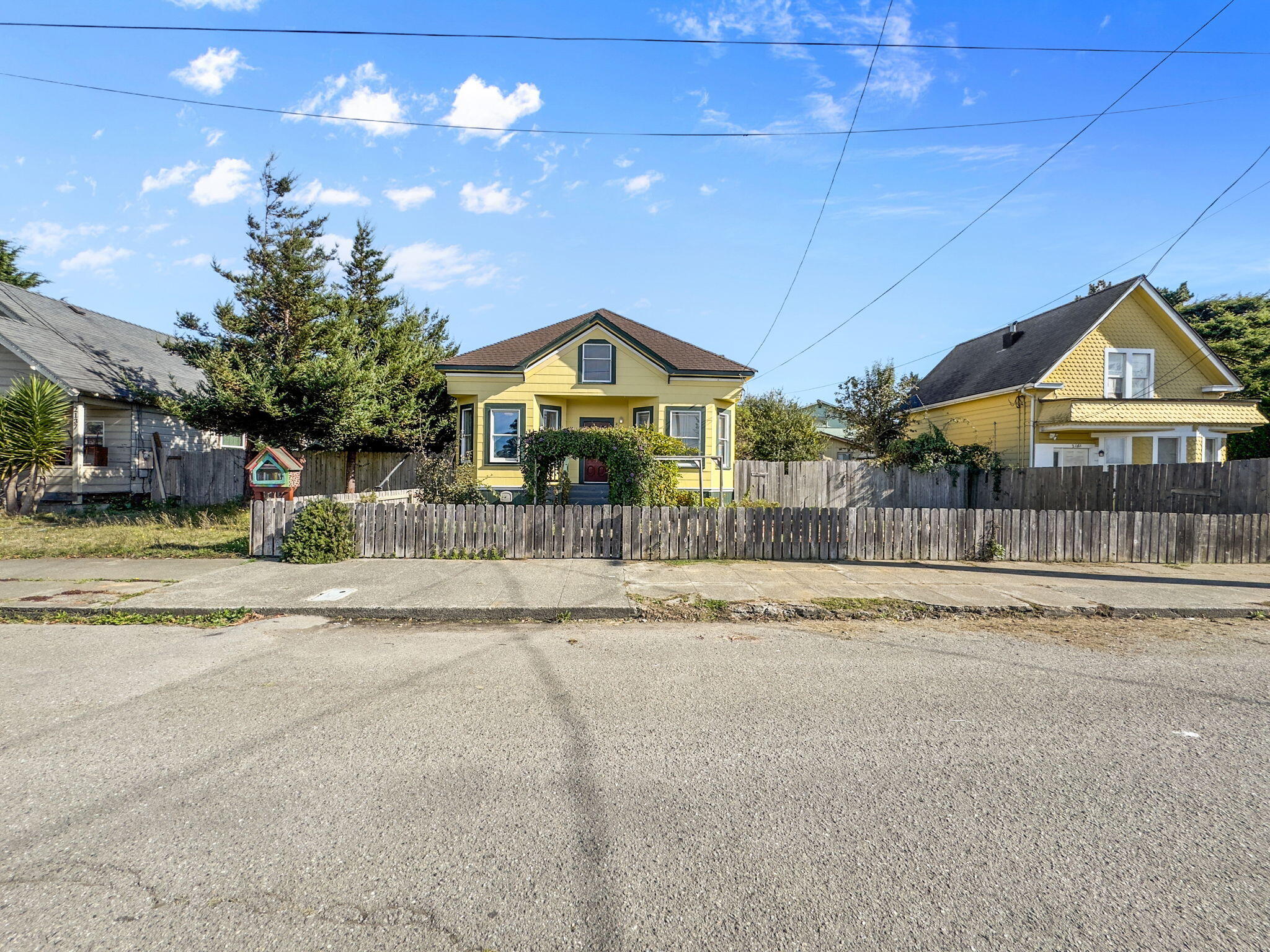 2153 Albee Street