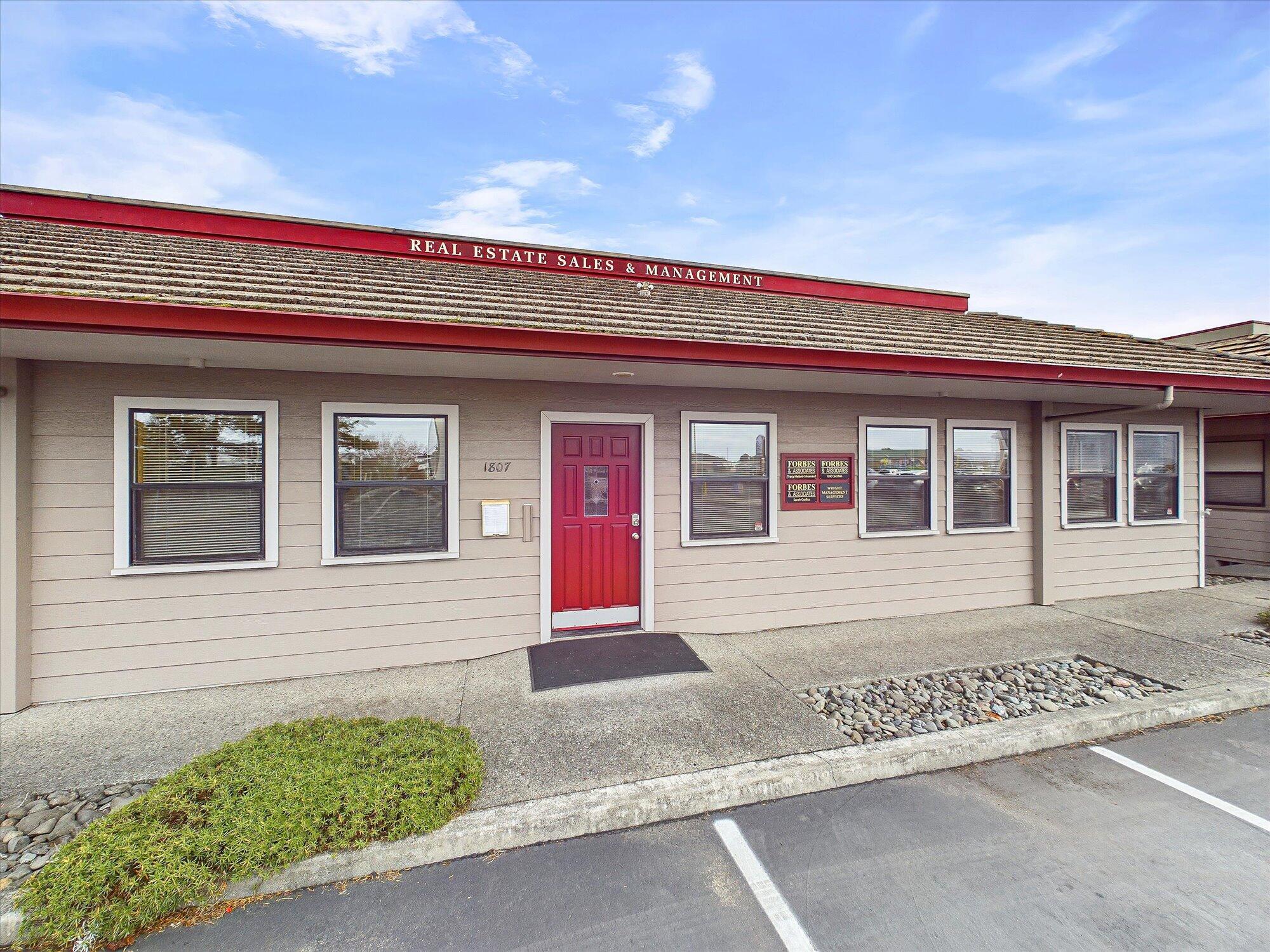 1807 Central Avenue, McKinleyville