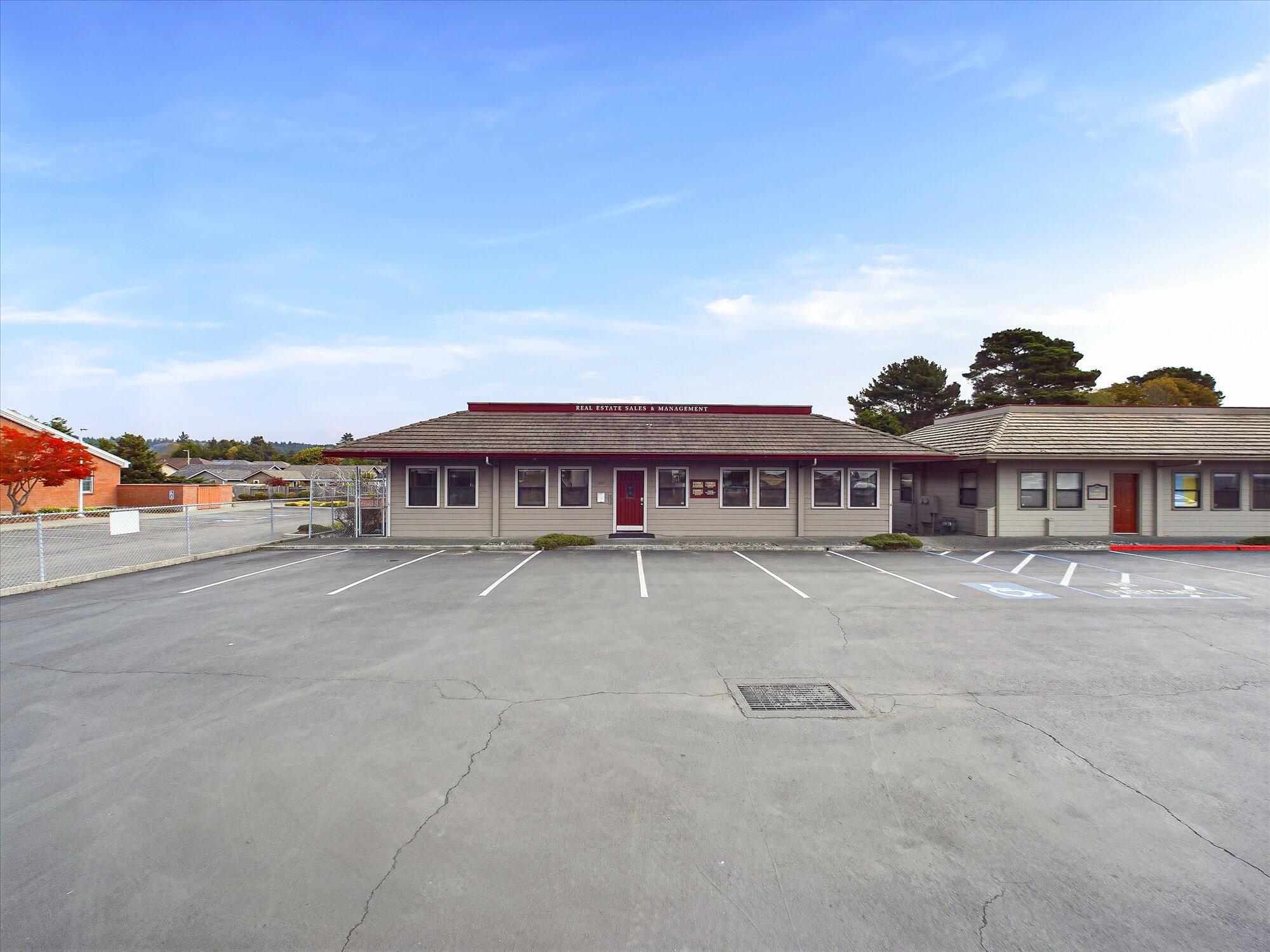 1807 Central Avenue, McKinleyville