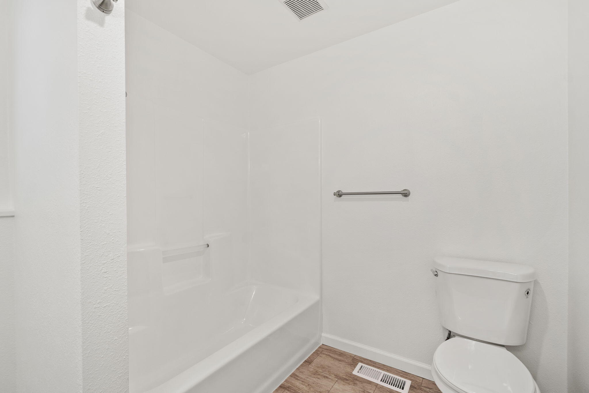 858 6th Street