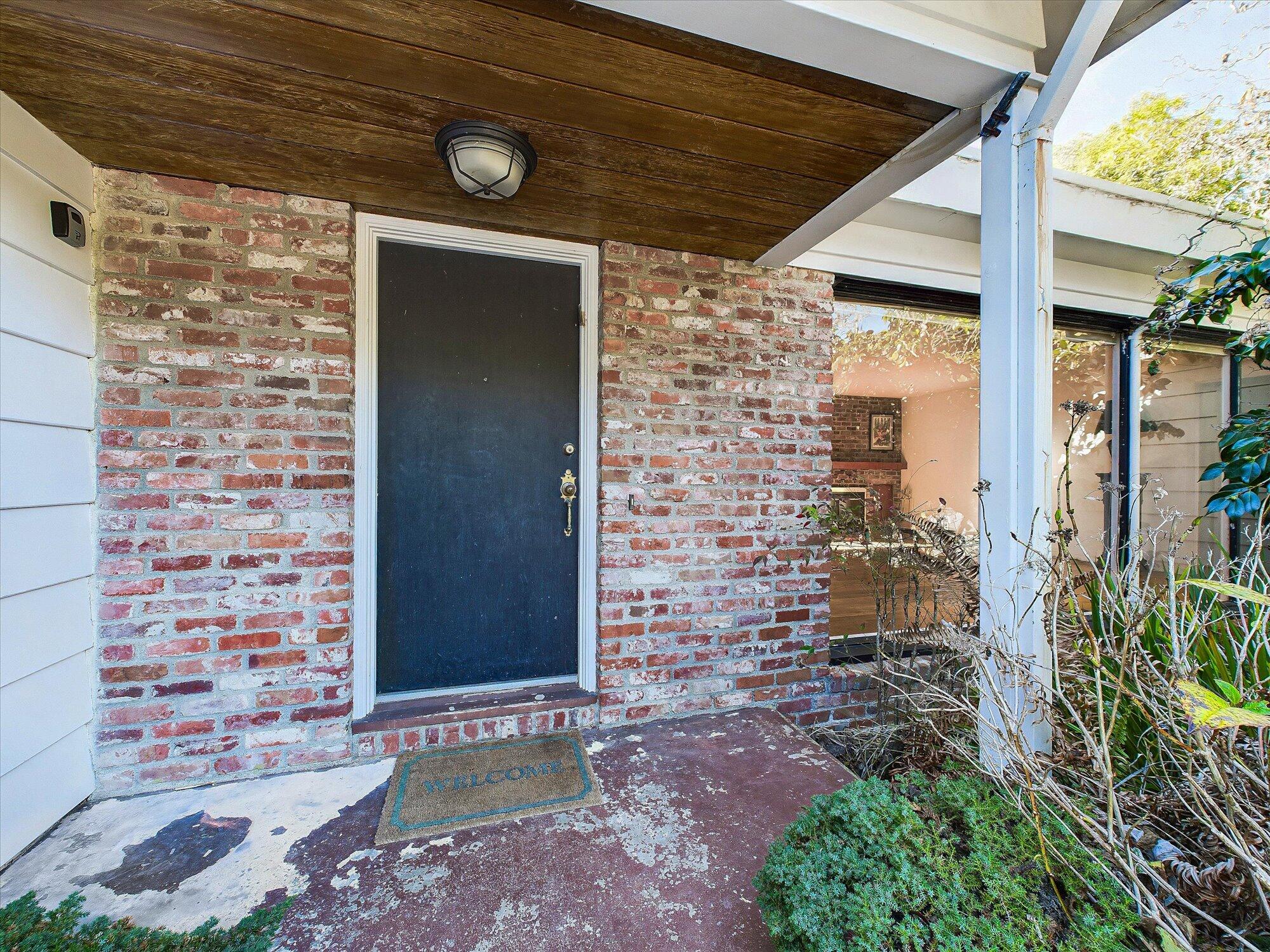 1864 Heather Lane