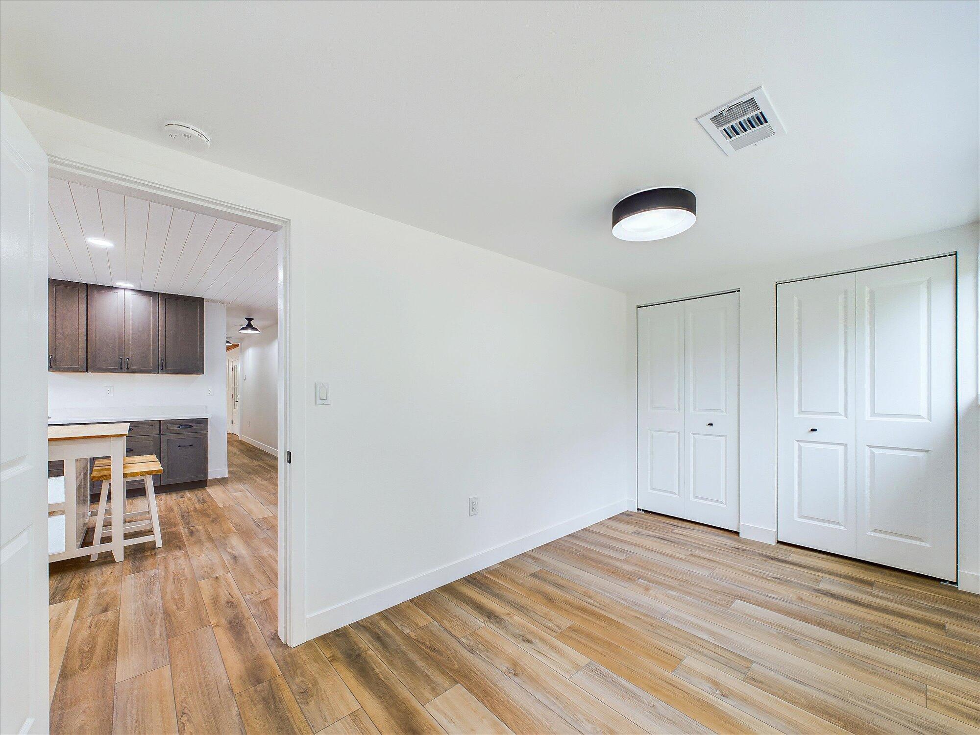 3746 Mitchell Road