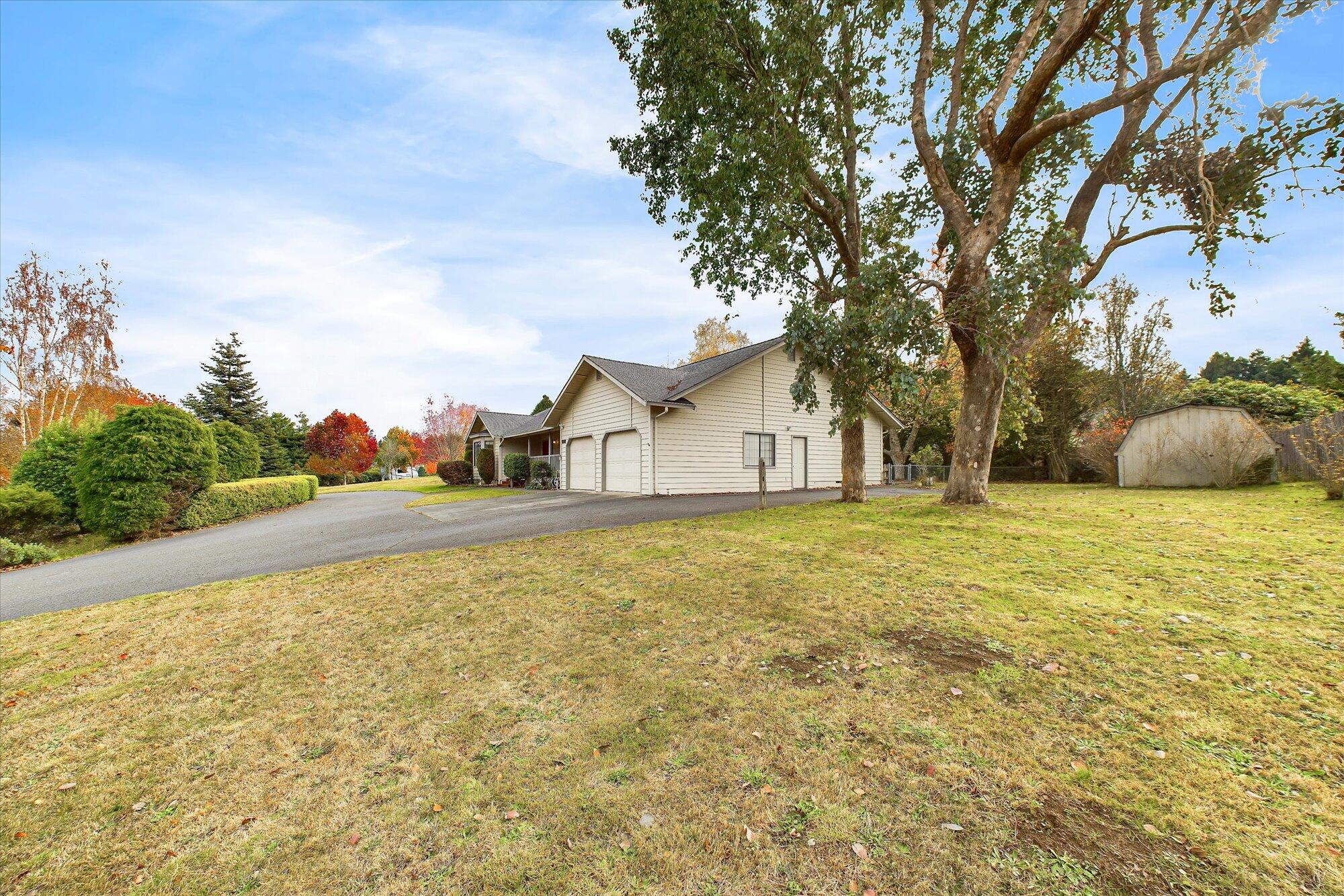1884 Bartow Road, McKinleyville