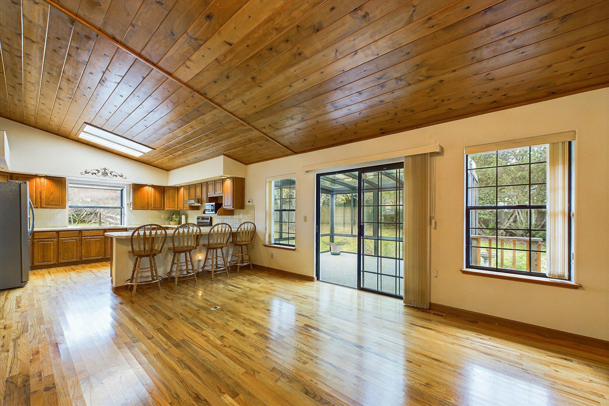 1884 Bartow Road, McKinleyville