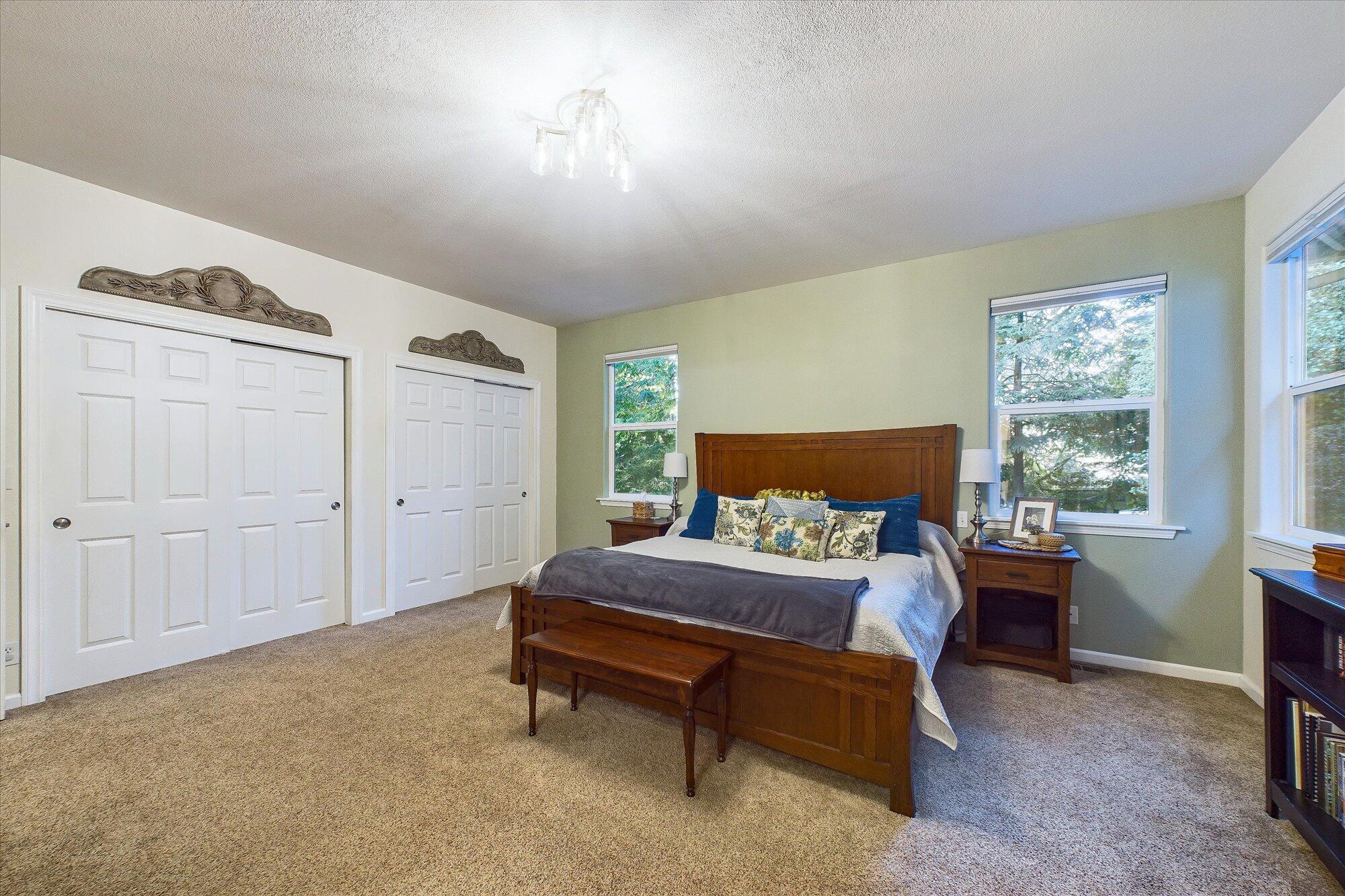 2105 Ardagh Court