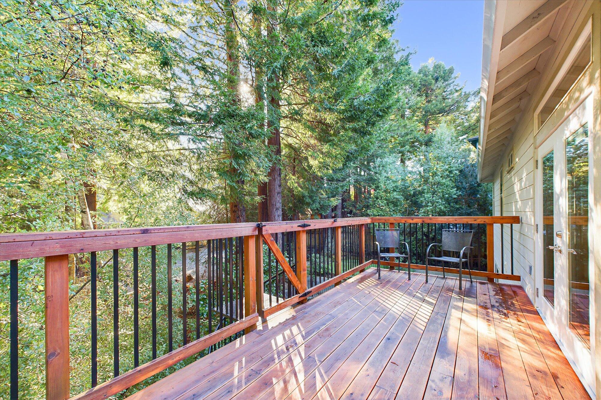 2105 Ardagh Court