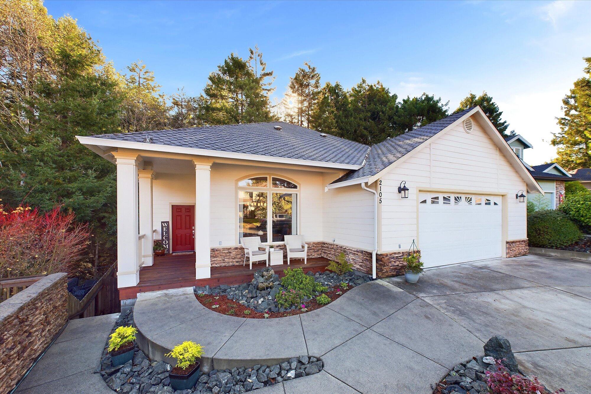 2105 Ardagh Court