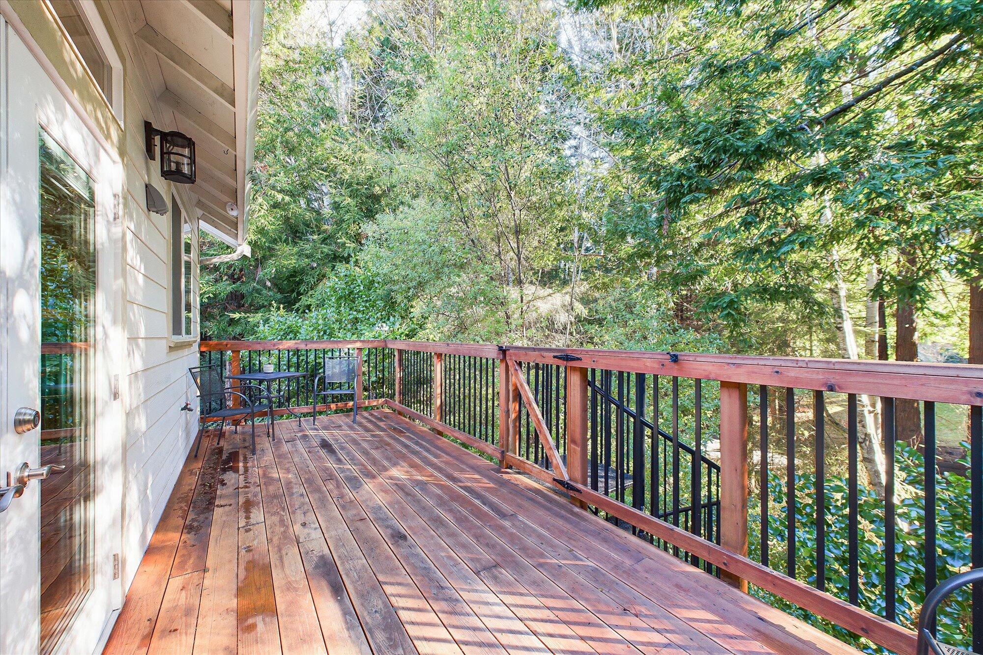 2105 Ardagh Court