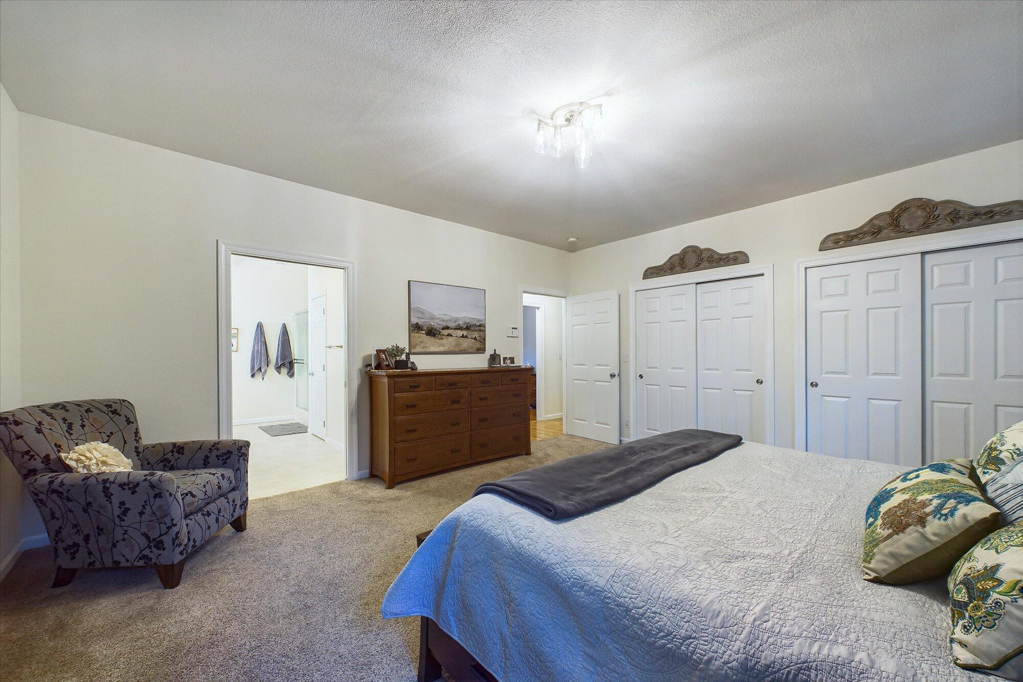 2105 Ardagh Court
