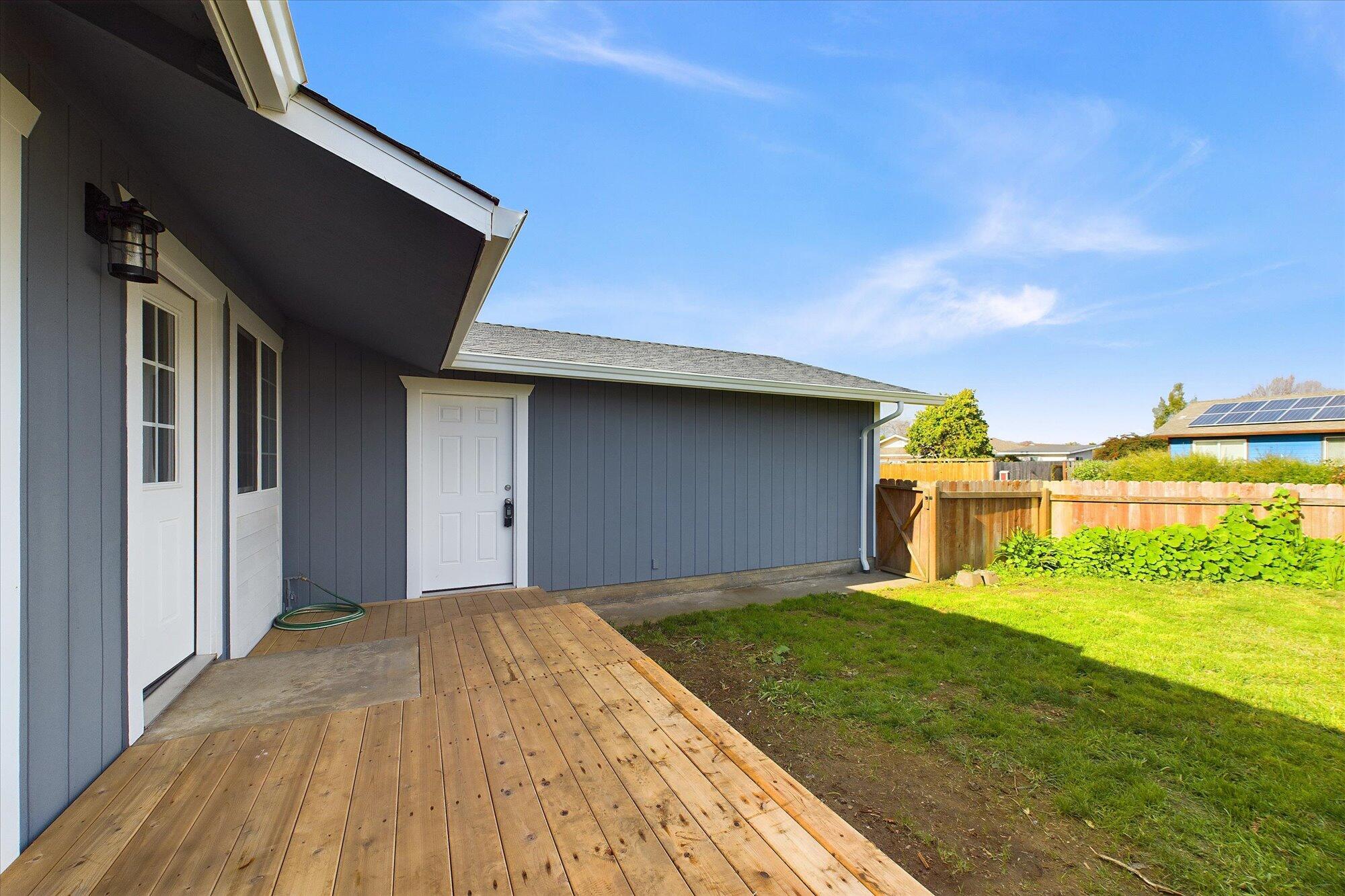 1450 Dena Drive, McKinleyville