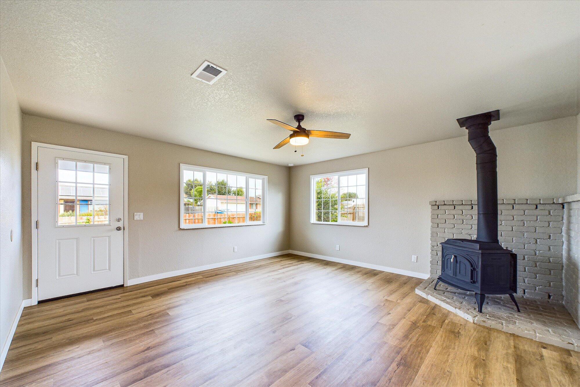 1450 Dena Drive, McKinleyville