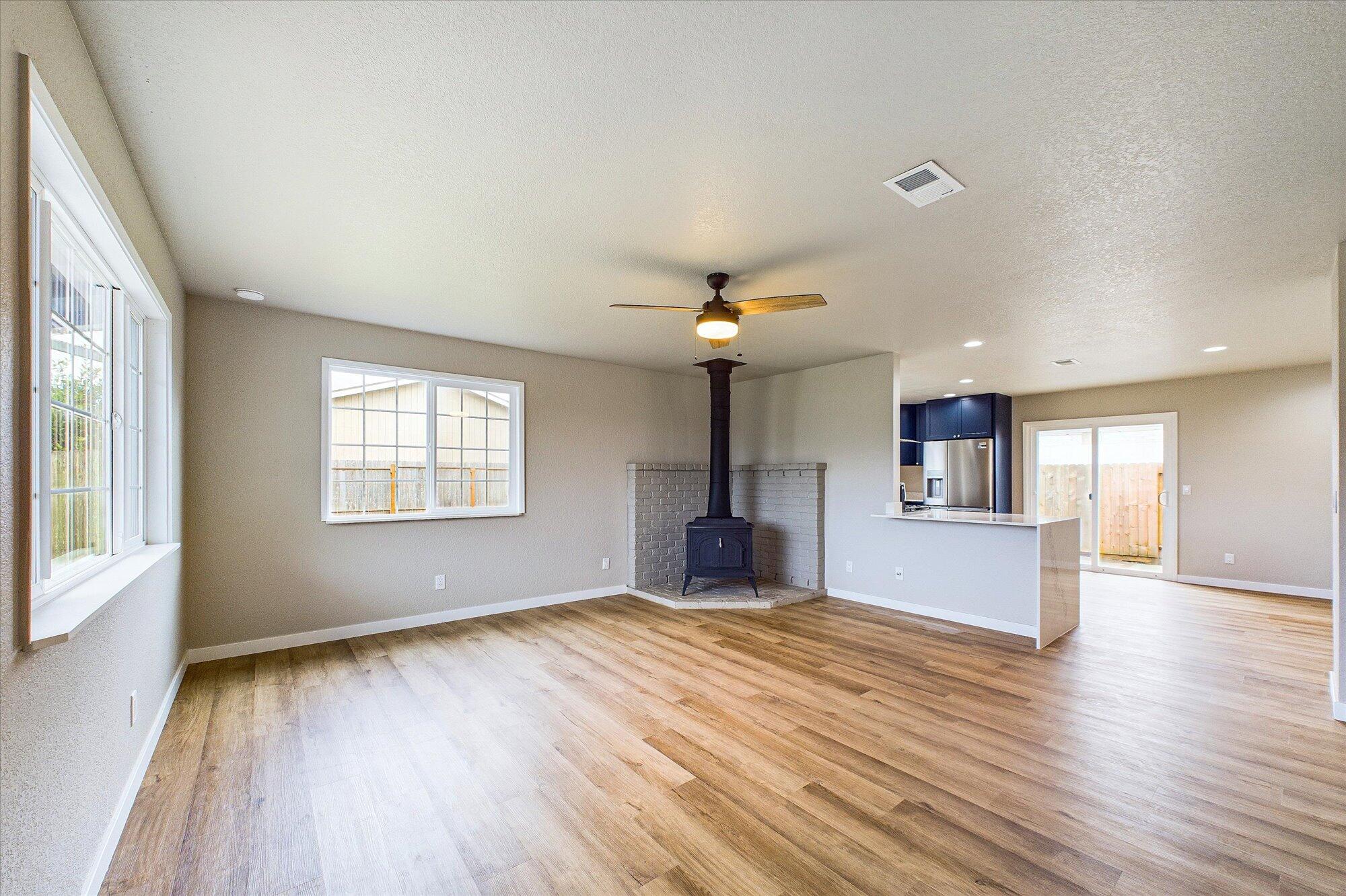1450 Dena Drive, McKinleyville