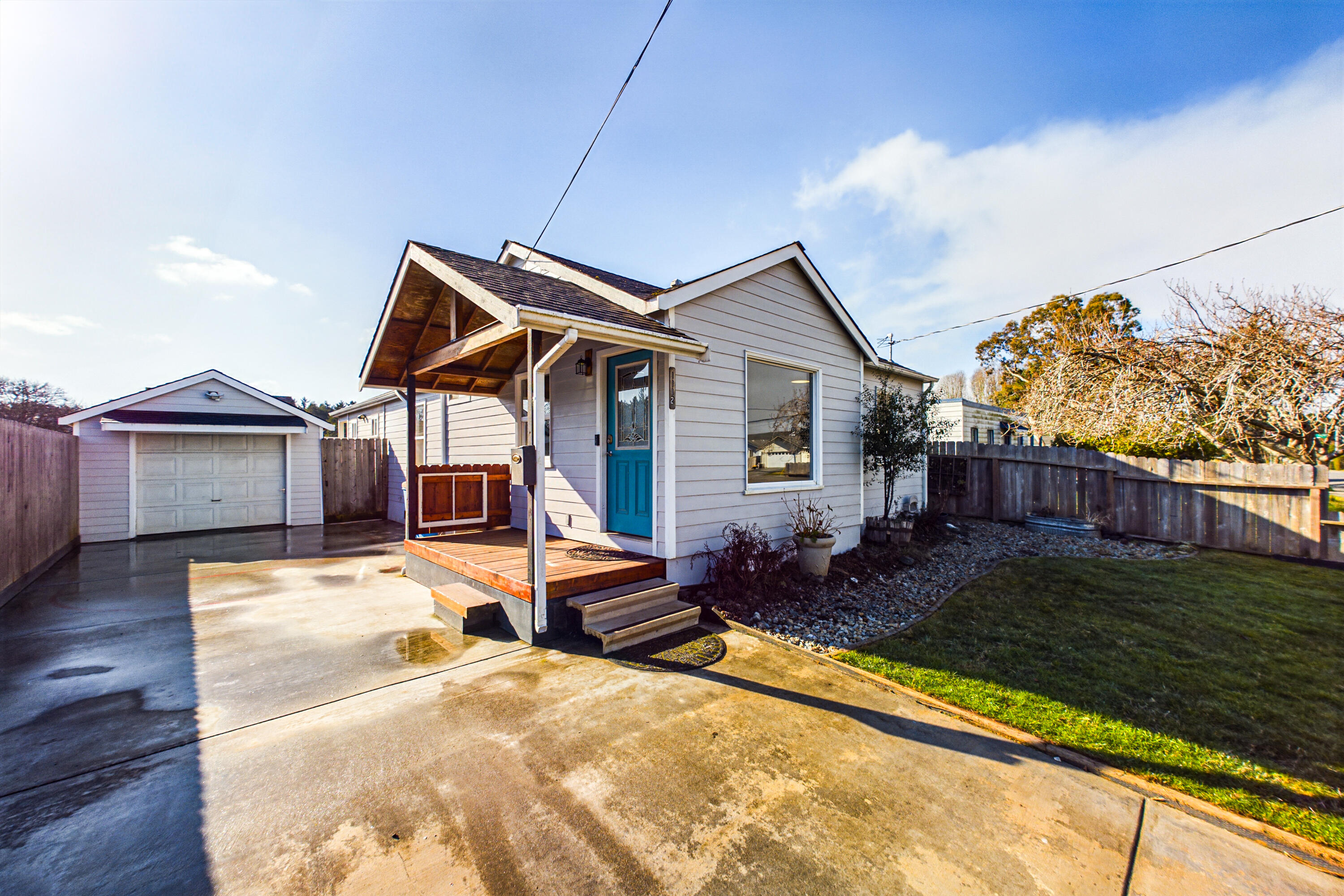 1112 Hodgson Street