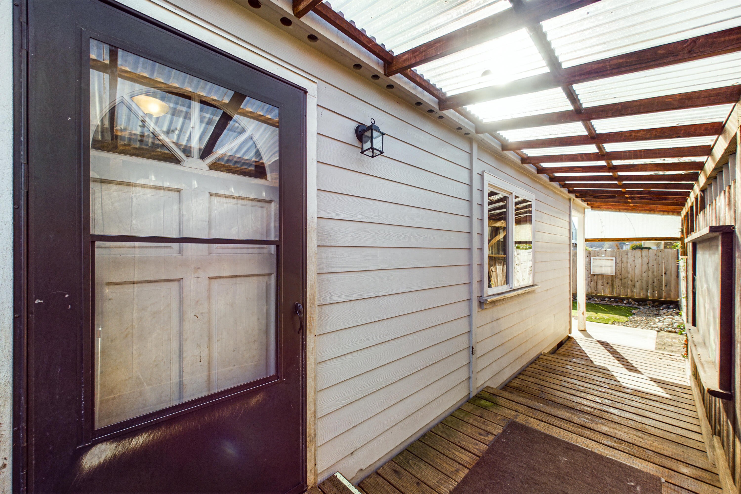 1112 Hodgson Street