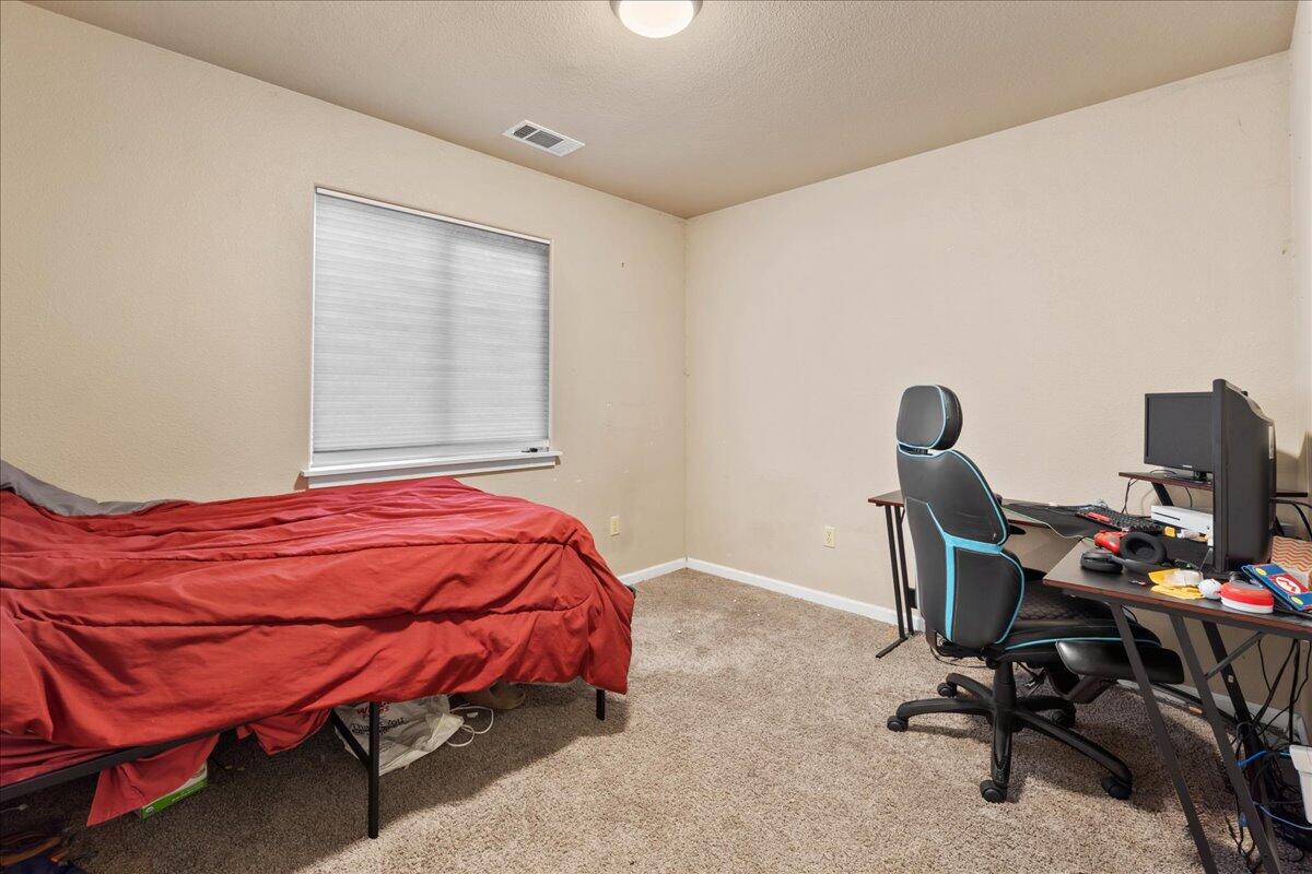2344 Kellog Place