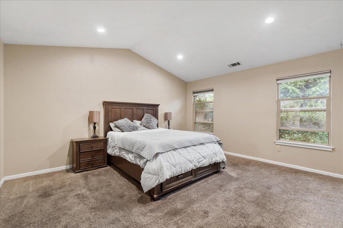 2344 Kellog Place