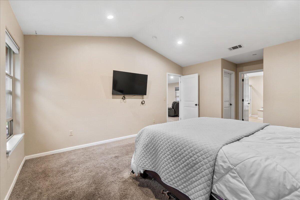 2344 Kellog Place