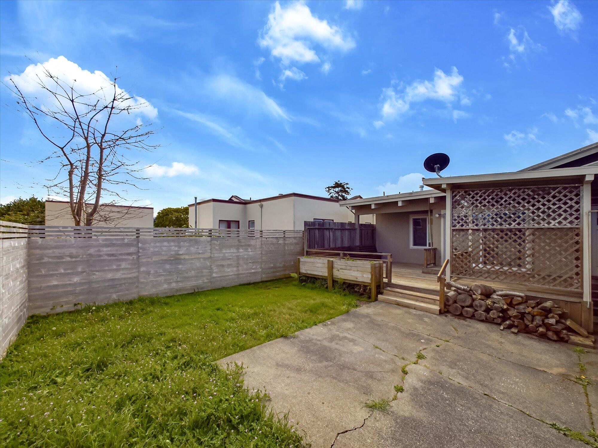 727 Huntoon Street