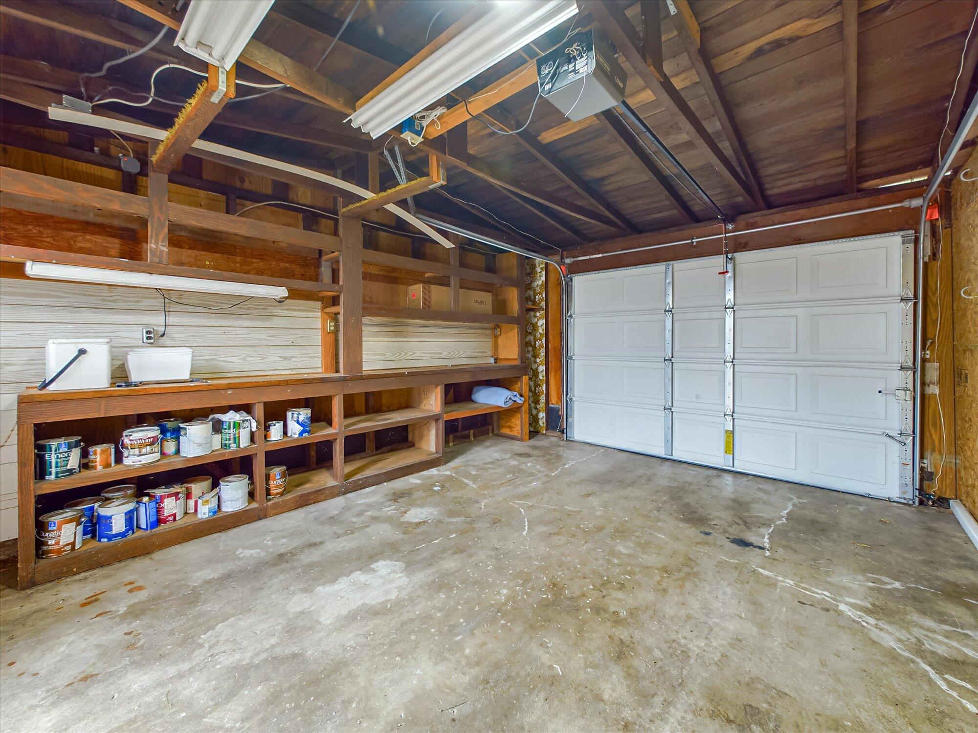 727 Huntoon Street