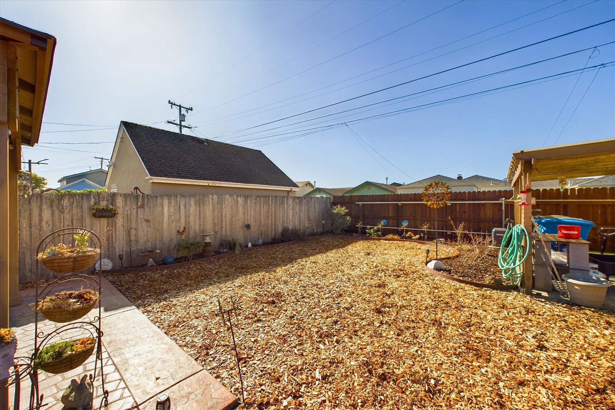 2604 H Street