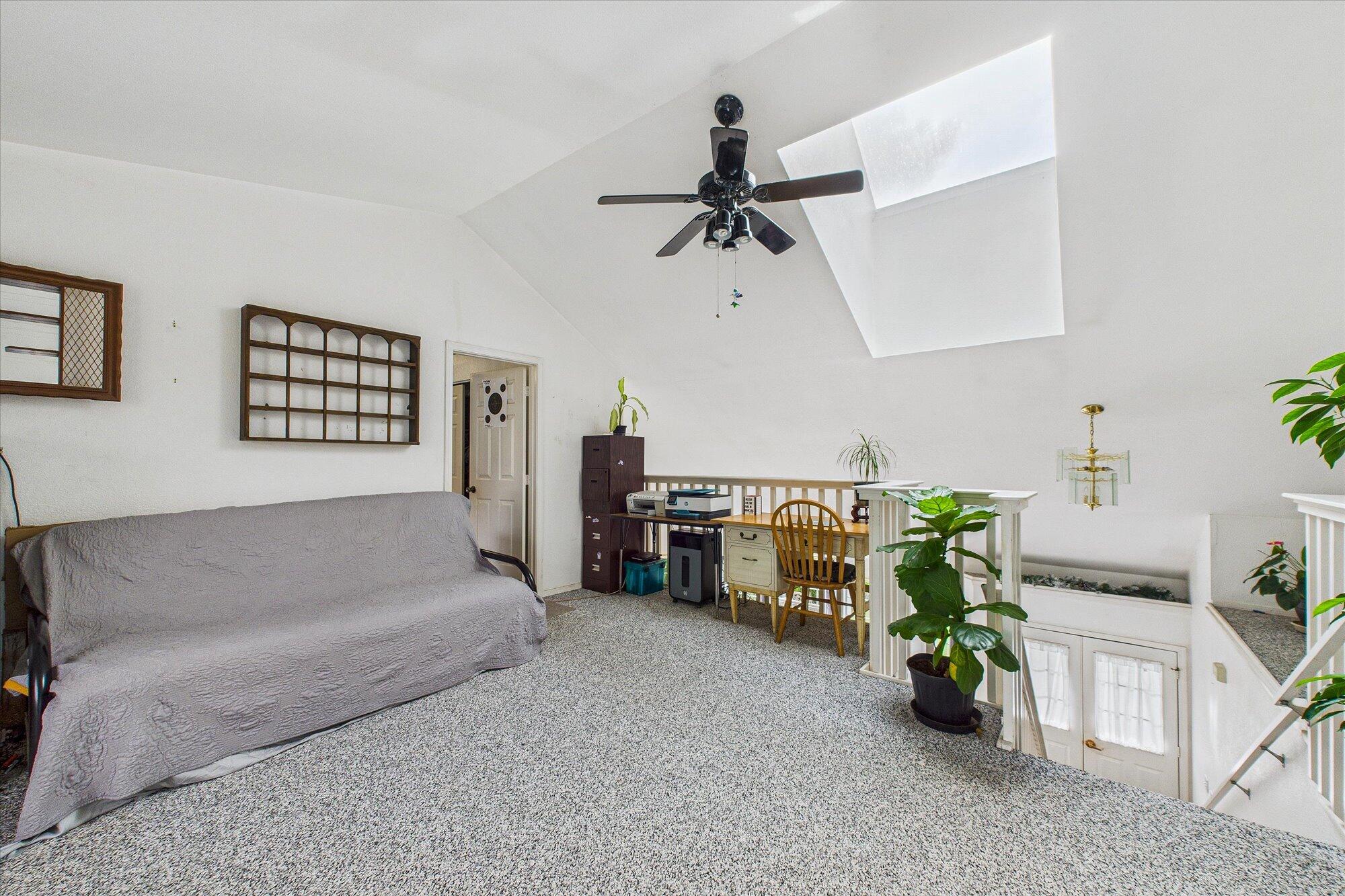 1727 Bluejay Court