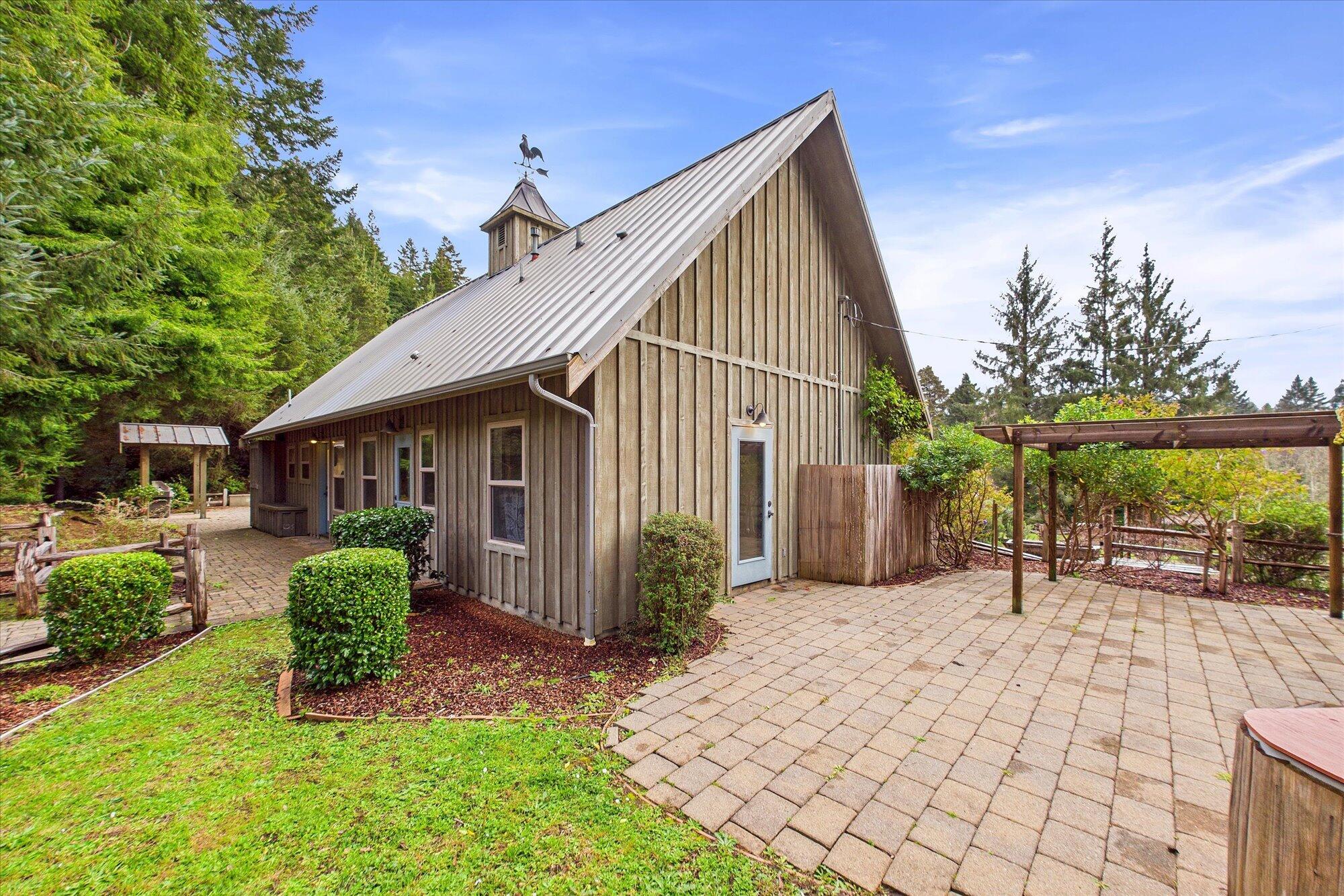 3200/3204 Buttermilk Lane