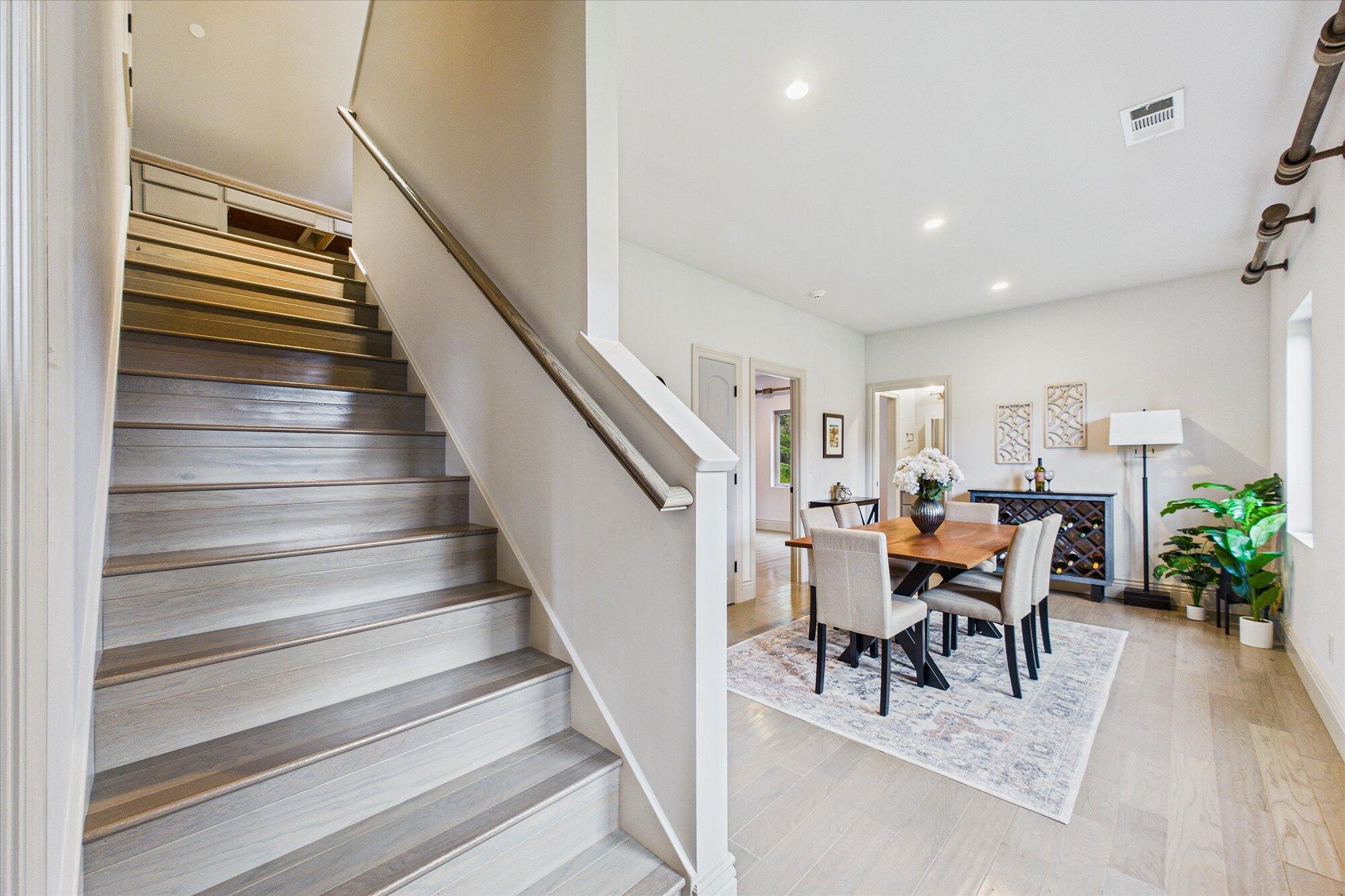 3200/3204 Buttermilk Lane