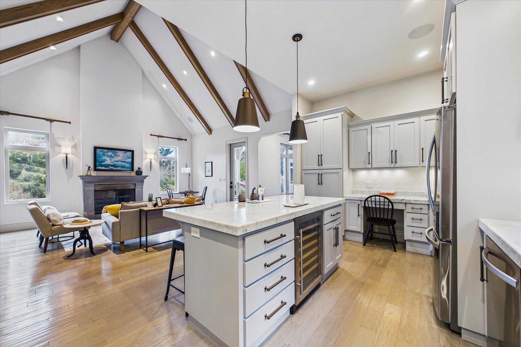 3200/3204 Buttermilk Lane