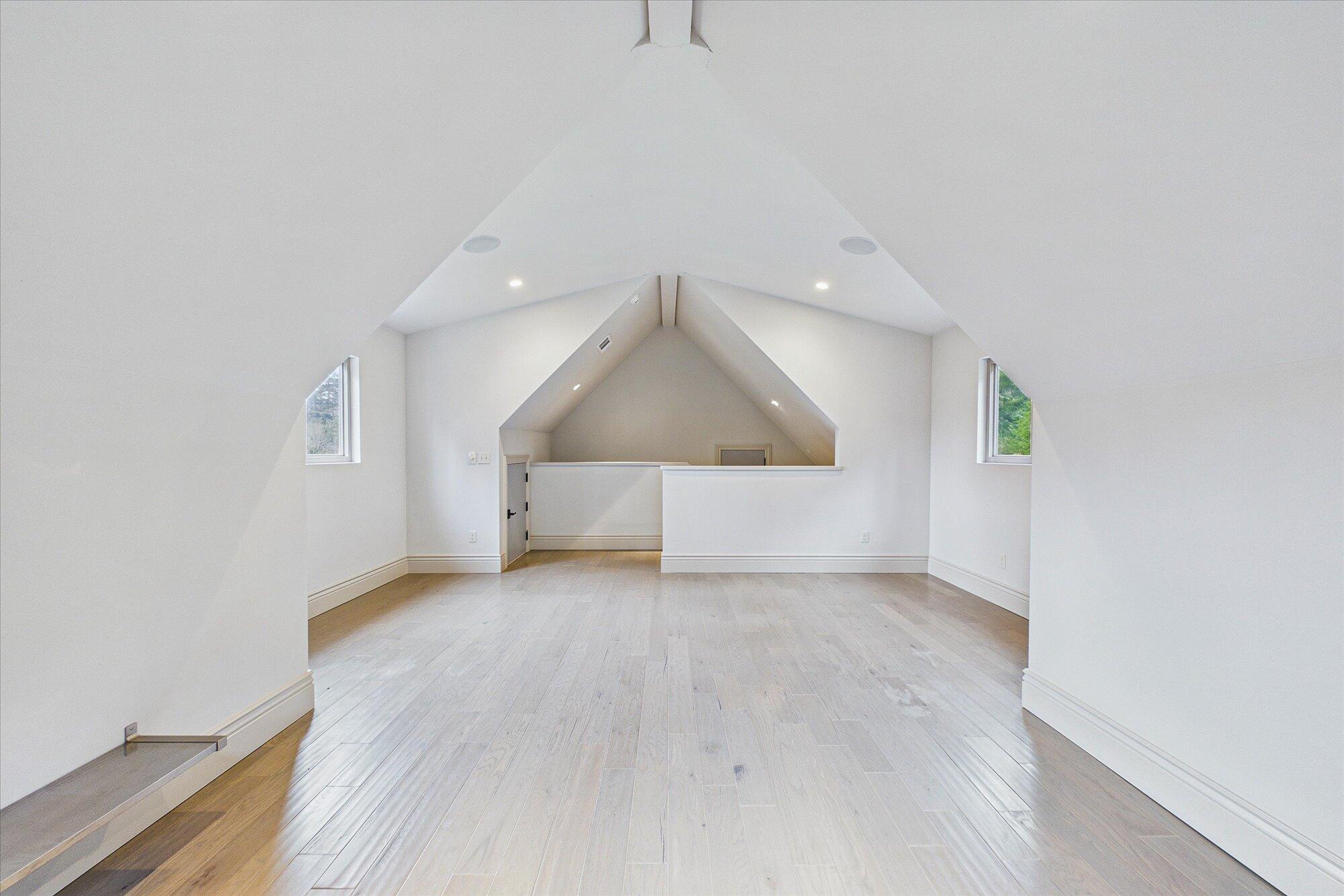 3200/3204 Buttermilk Lane