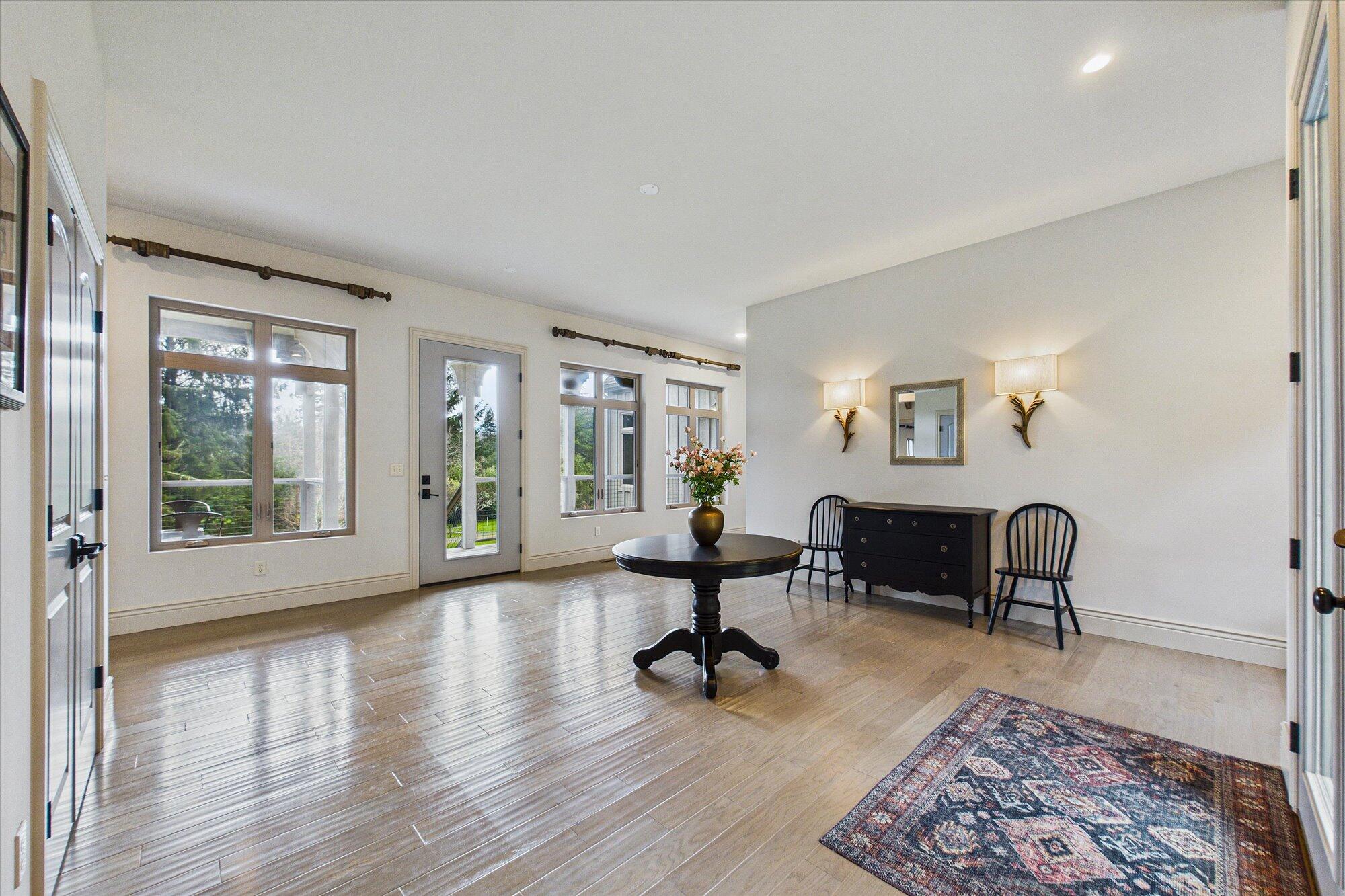 3200/3204 Buttermilk Lane