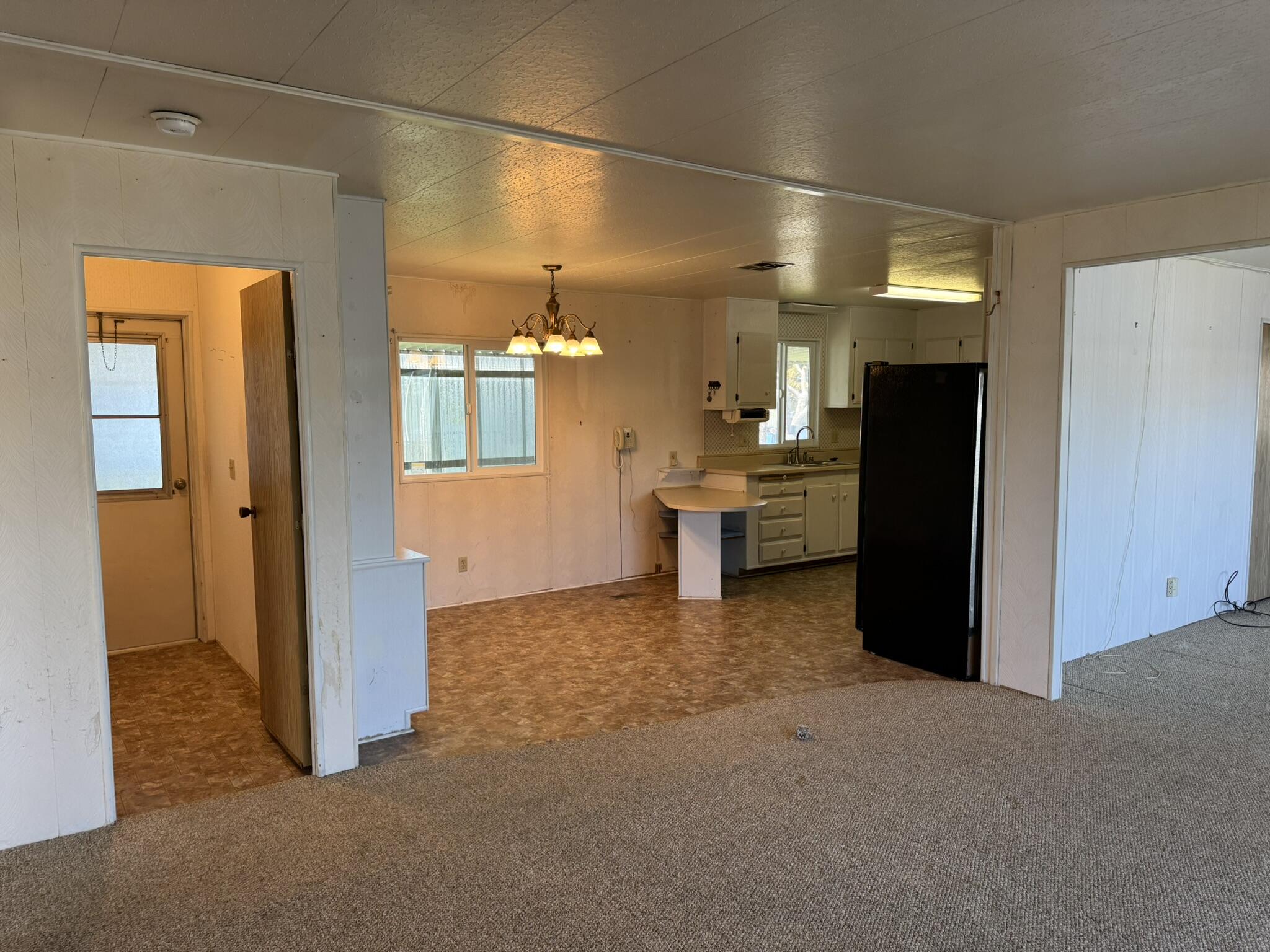 2035 Shetland Lane