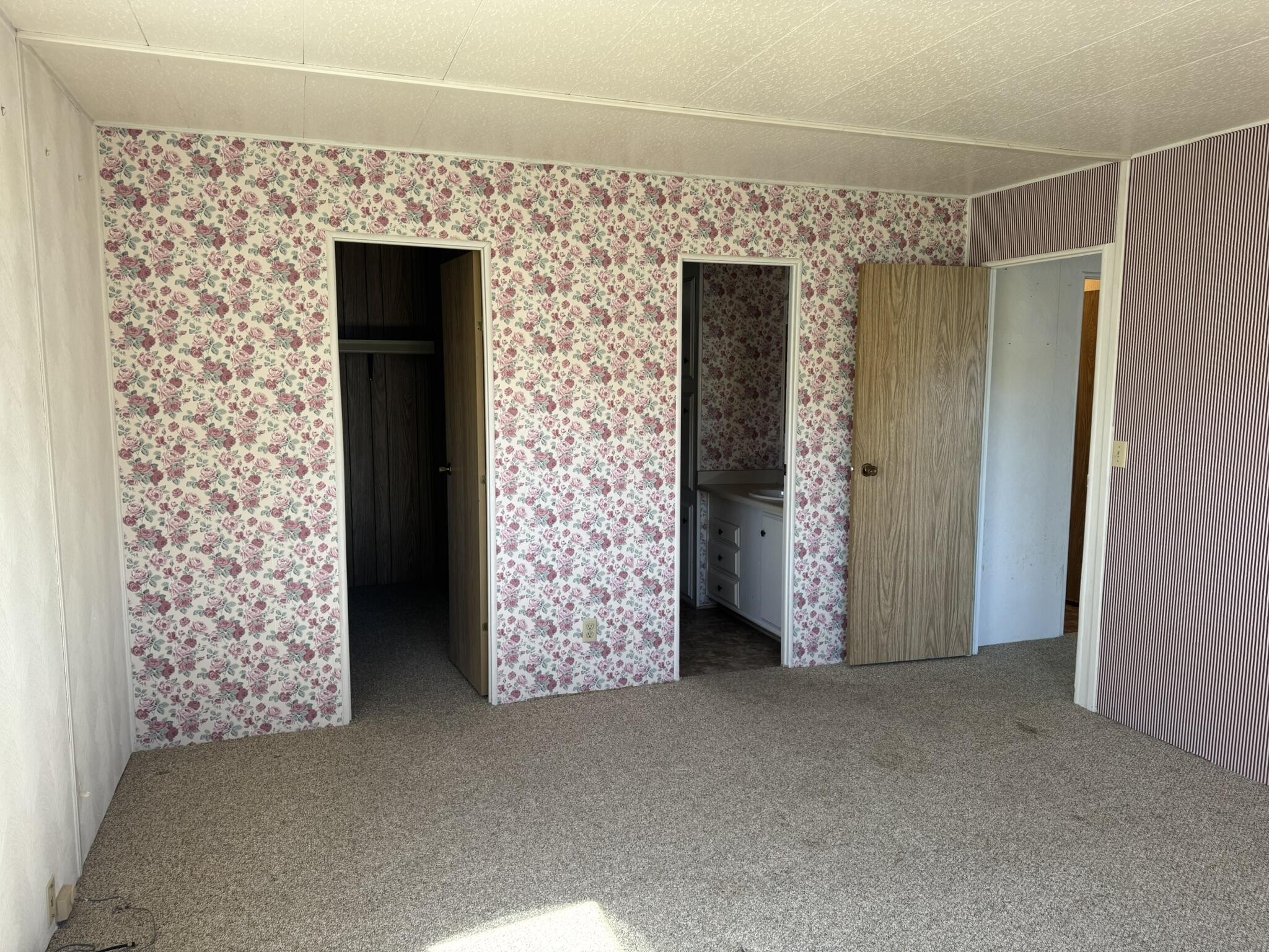 2035 Shetland Lane