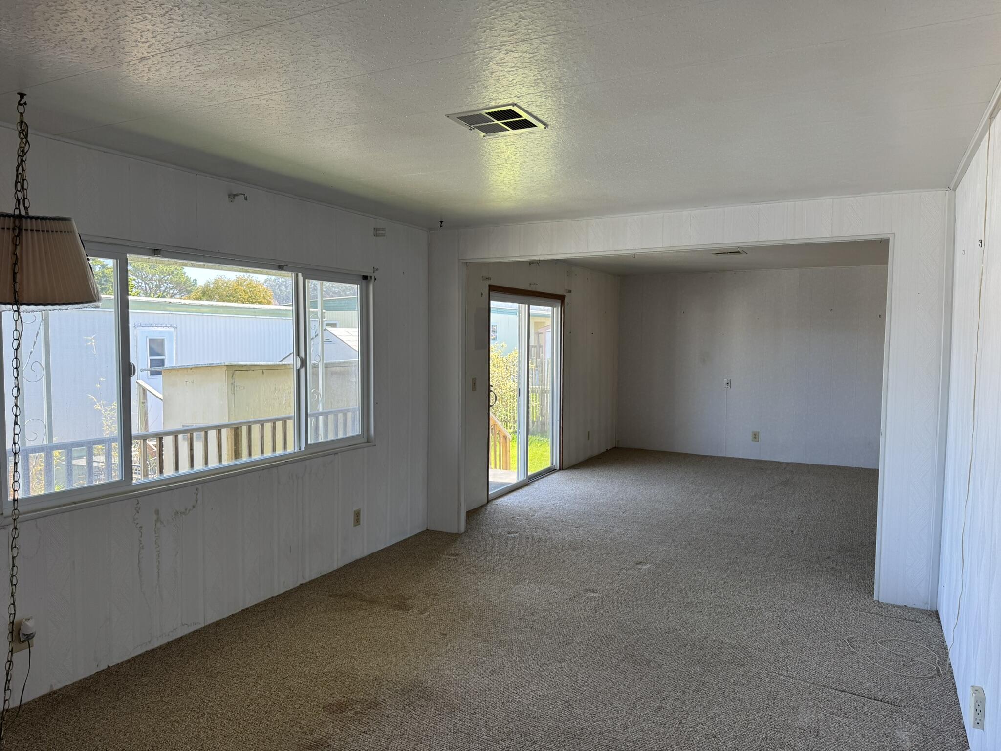 2035 Shetland Lane