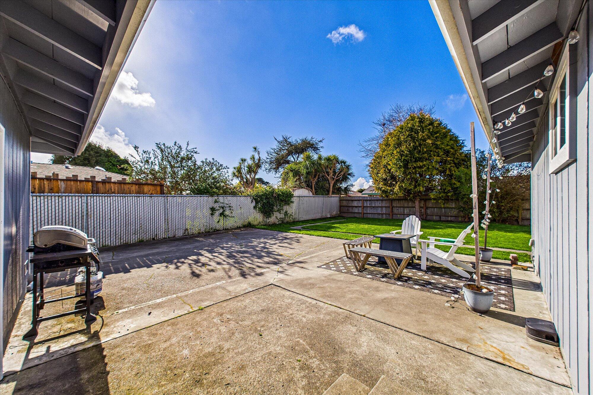 1983 Ernest Way