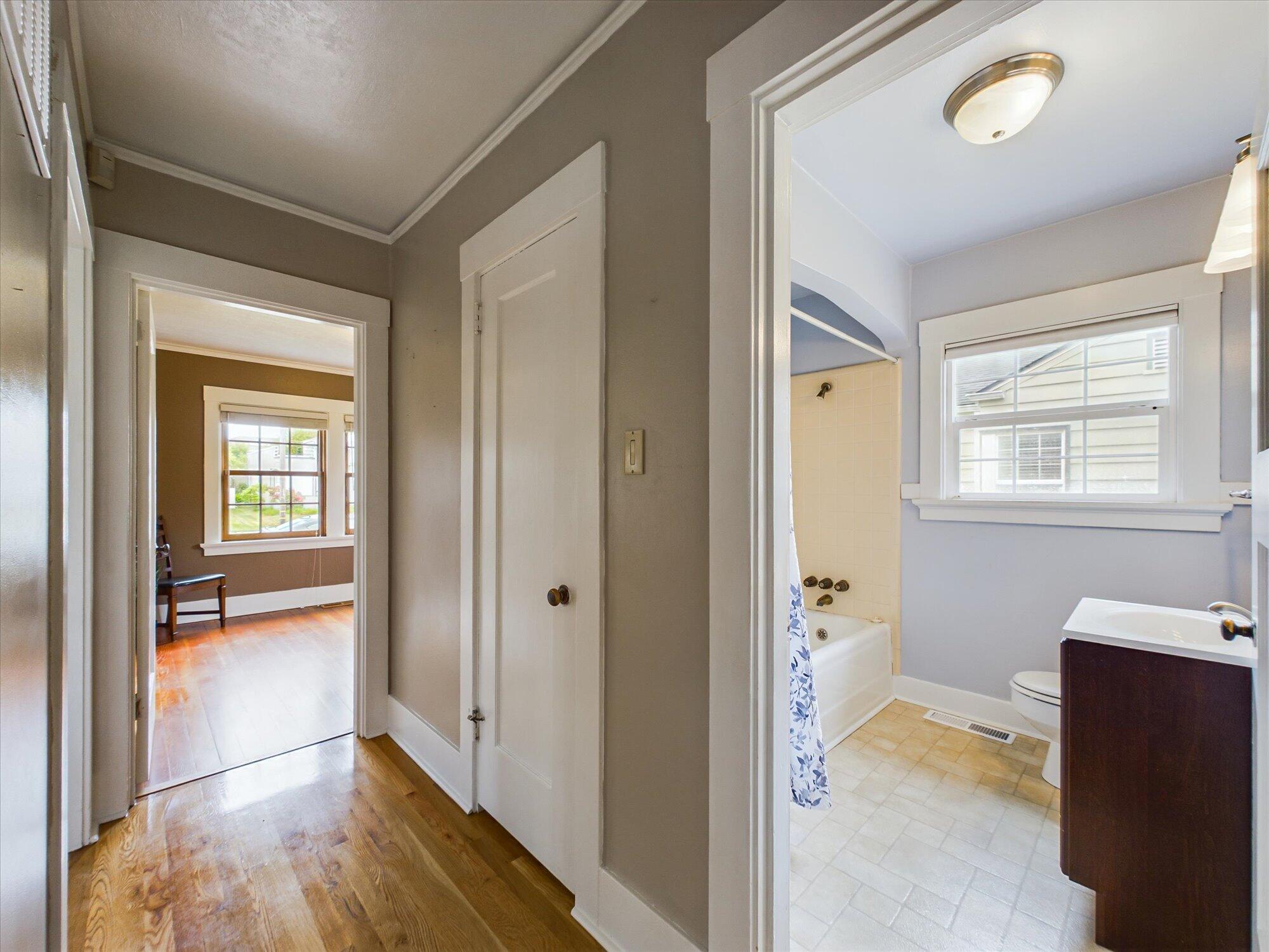 2438 G Street
