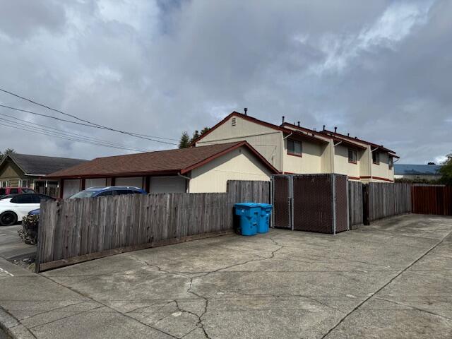 2231 Primrose Avenue