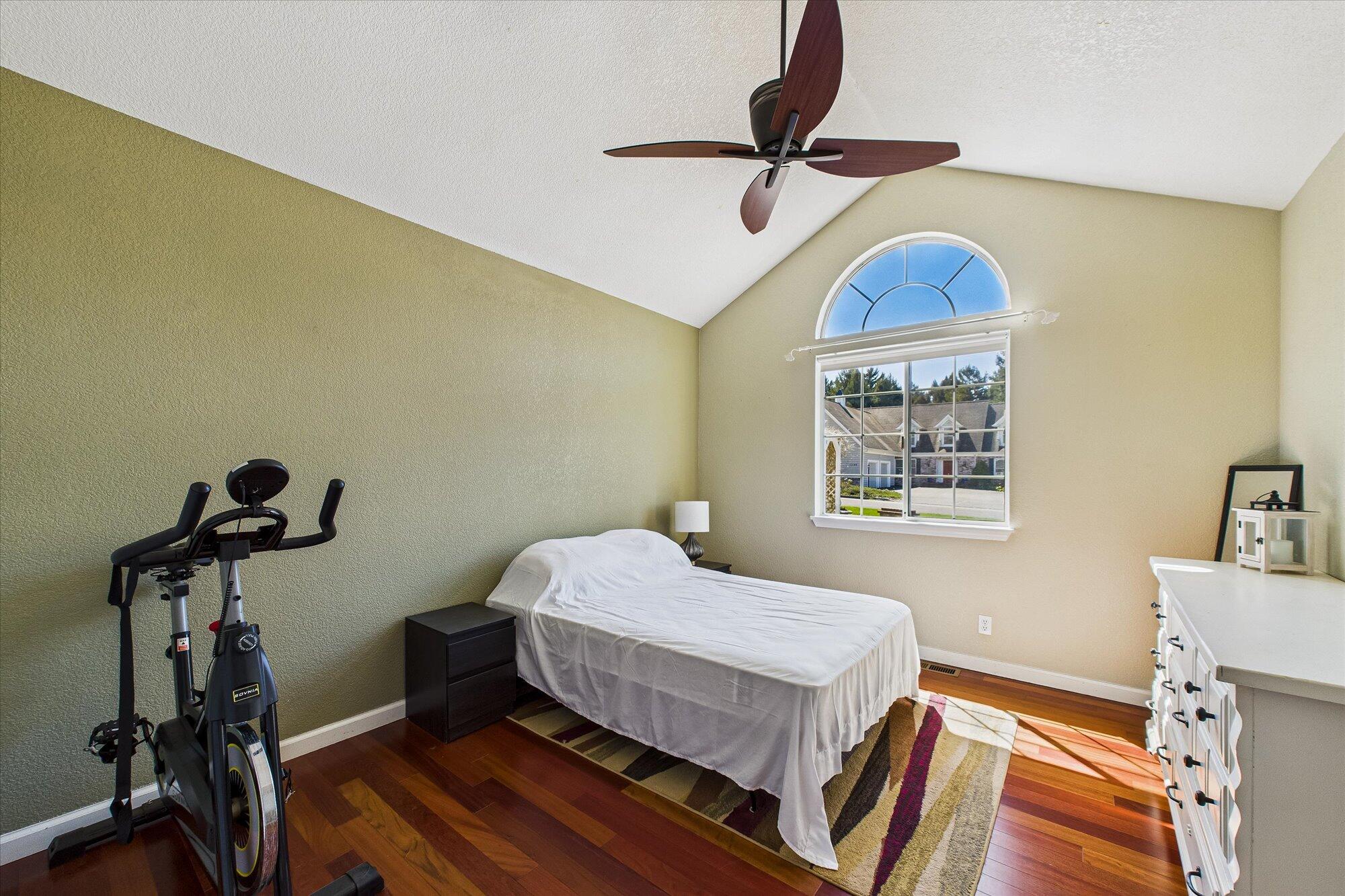 1275 Creek Court, McKinleyville