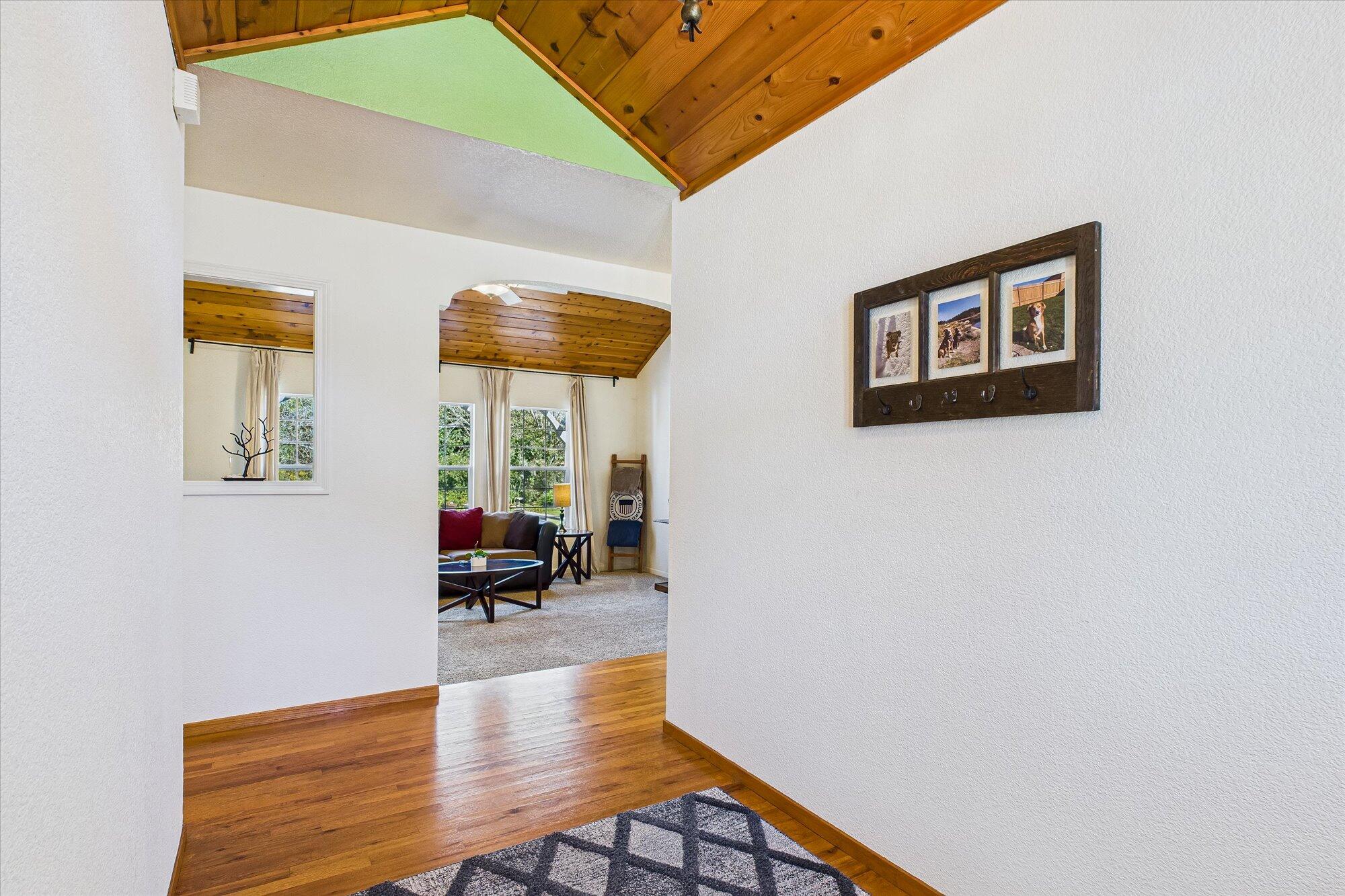 1275 Creek Court, McKinleyville