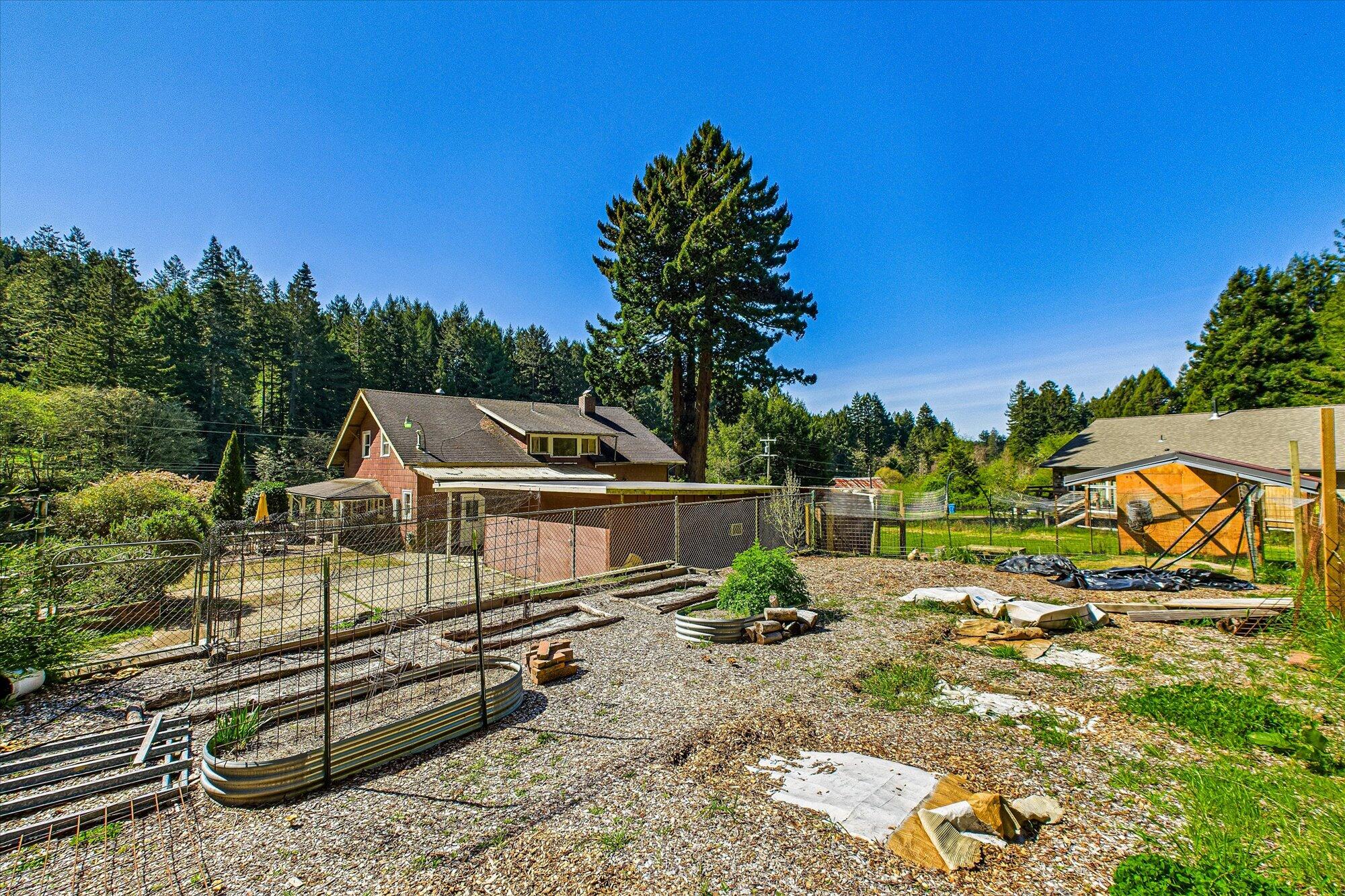 581 Redmond Road