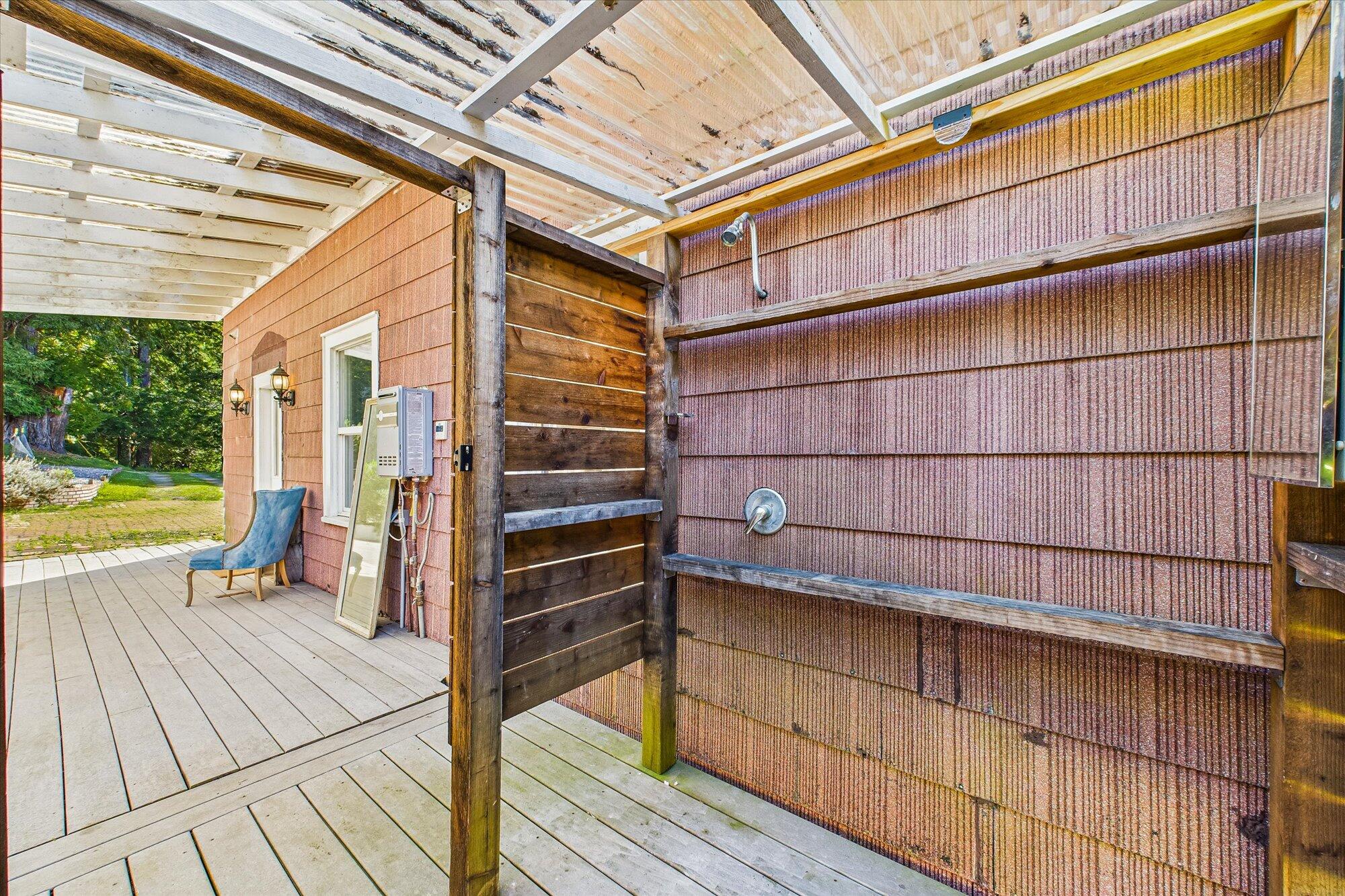 581 Redmond Road