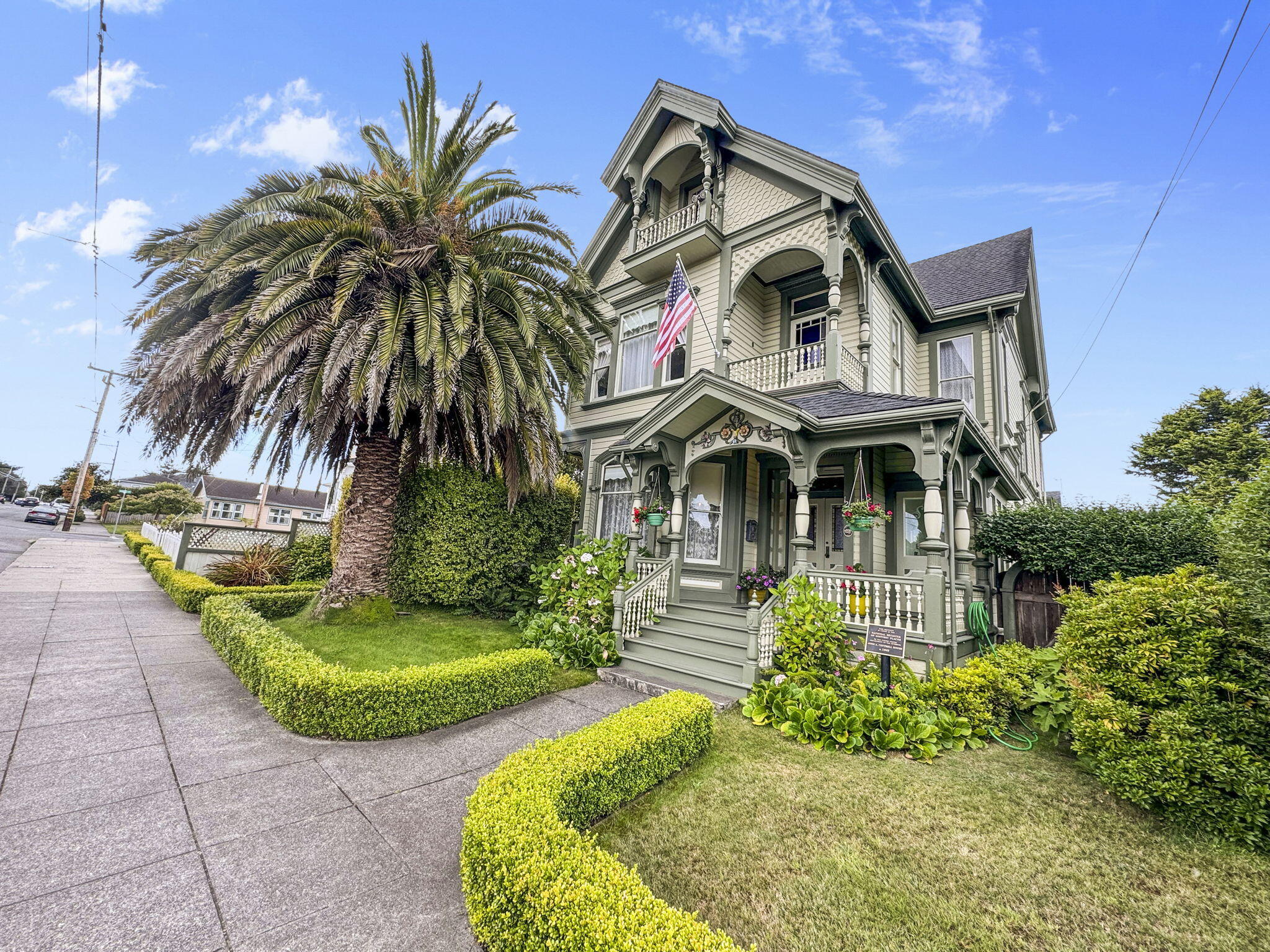 1228 C Street